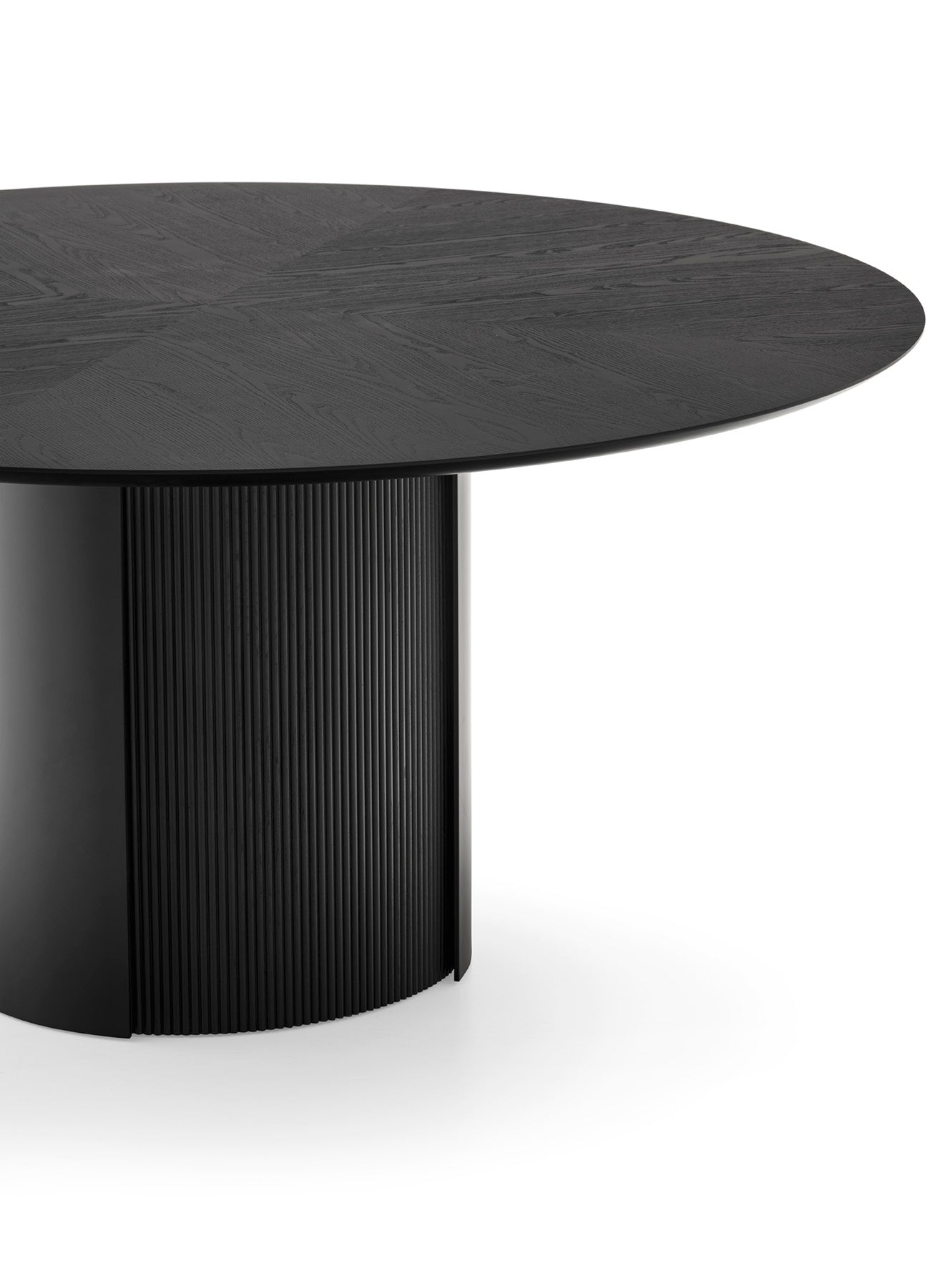 YOROI Round Table with Black Wooden Top and Black Base