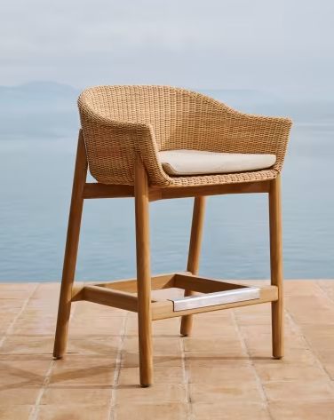 External hocher galea wooden teke with rattan seat