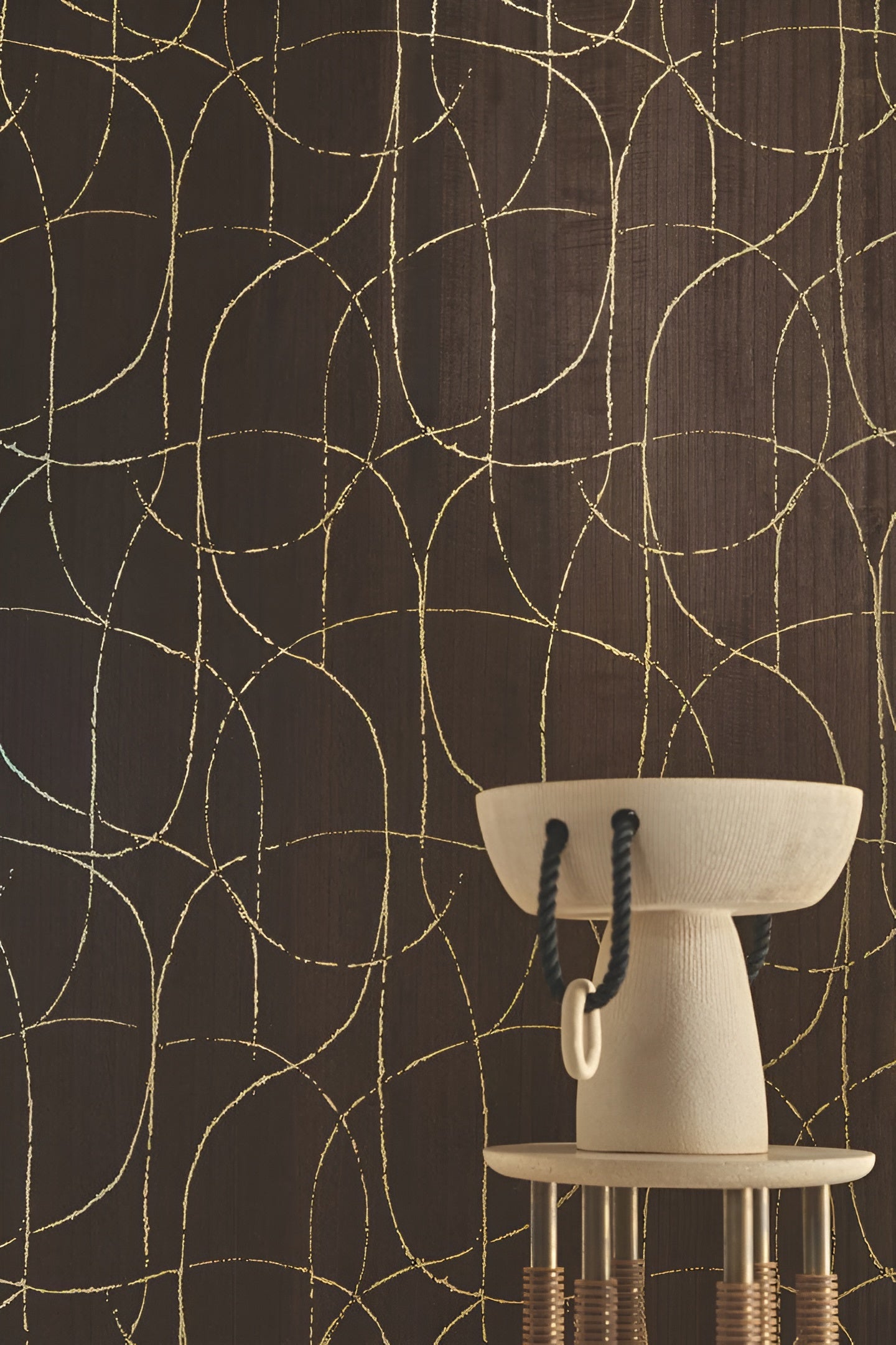 Furnish wallpaper with a metallic abstract pattern SPLENDEUR - ÉBÈNE OR brown