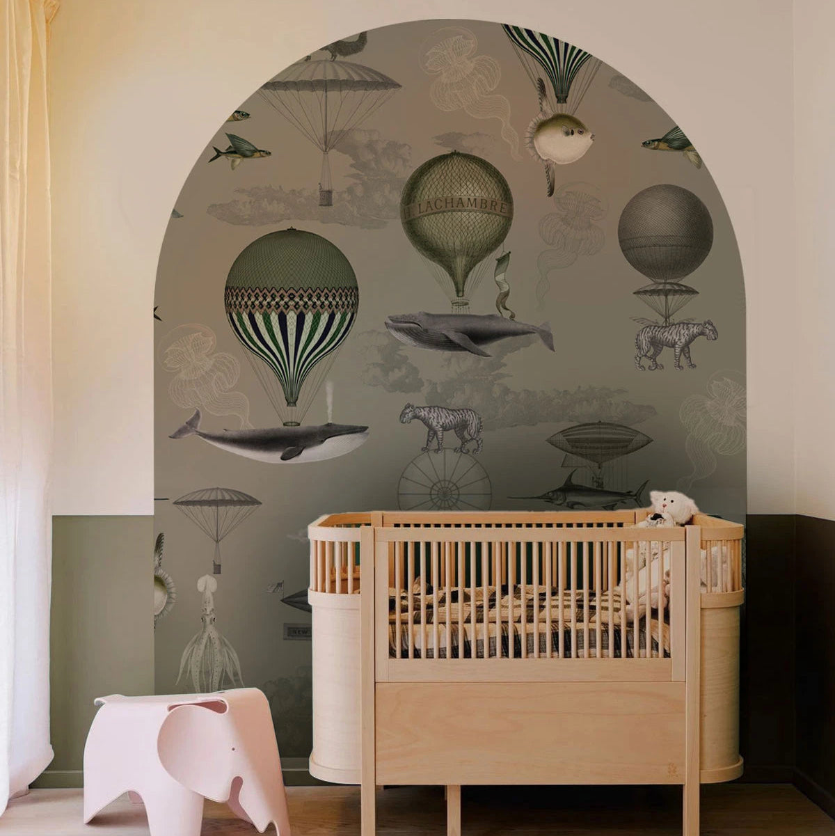 Vintage Balloons Arch-Shaped Children's Mural Green
