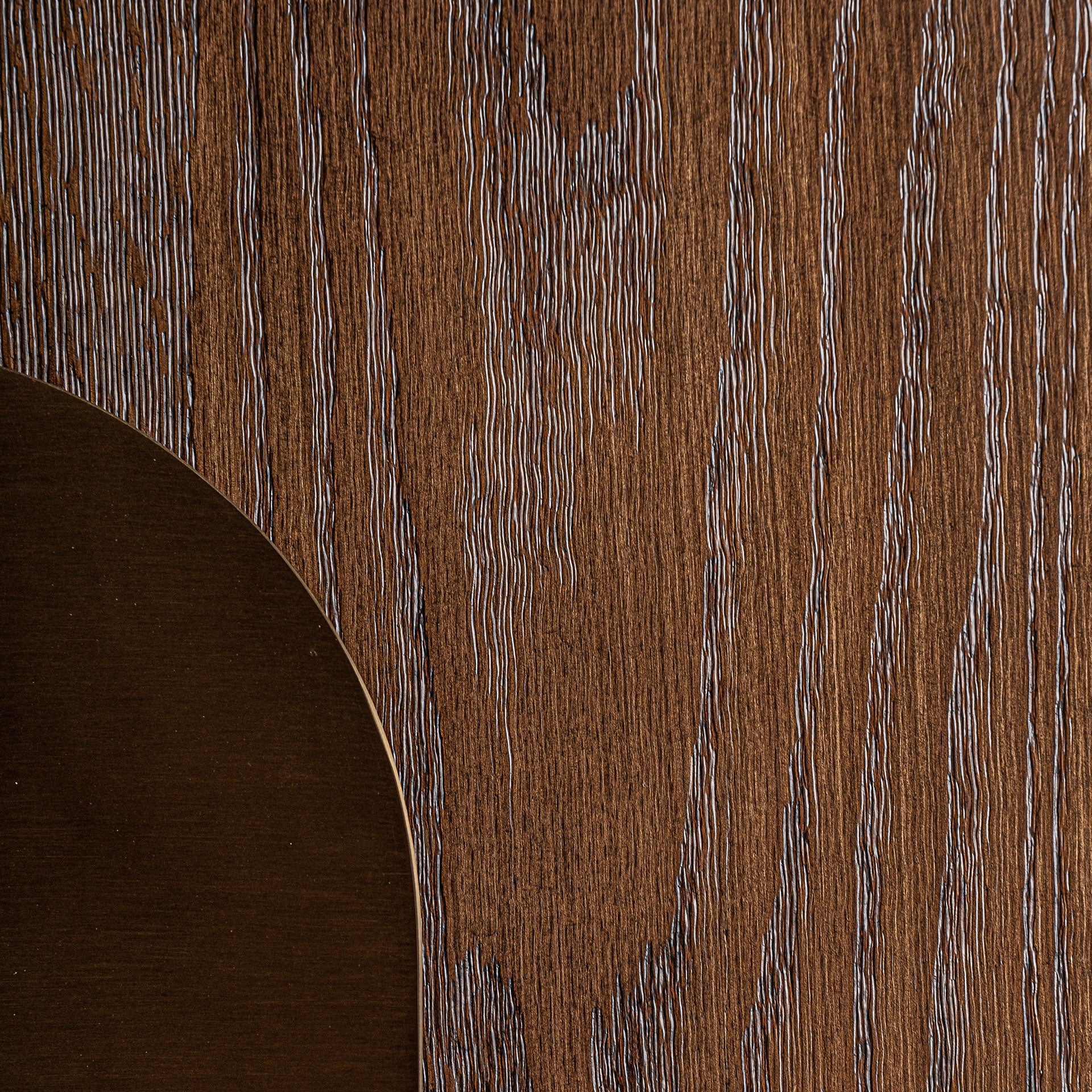 TREIGNAC wardrobe in oak wood with a gold base