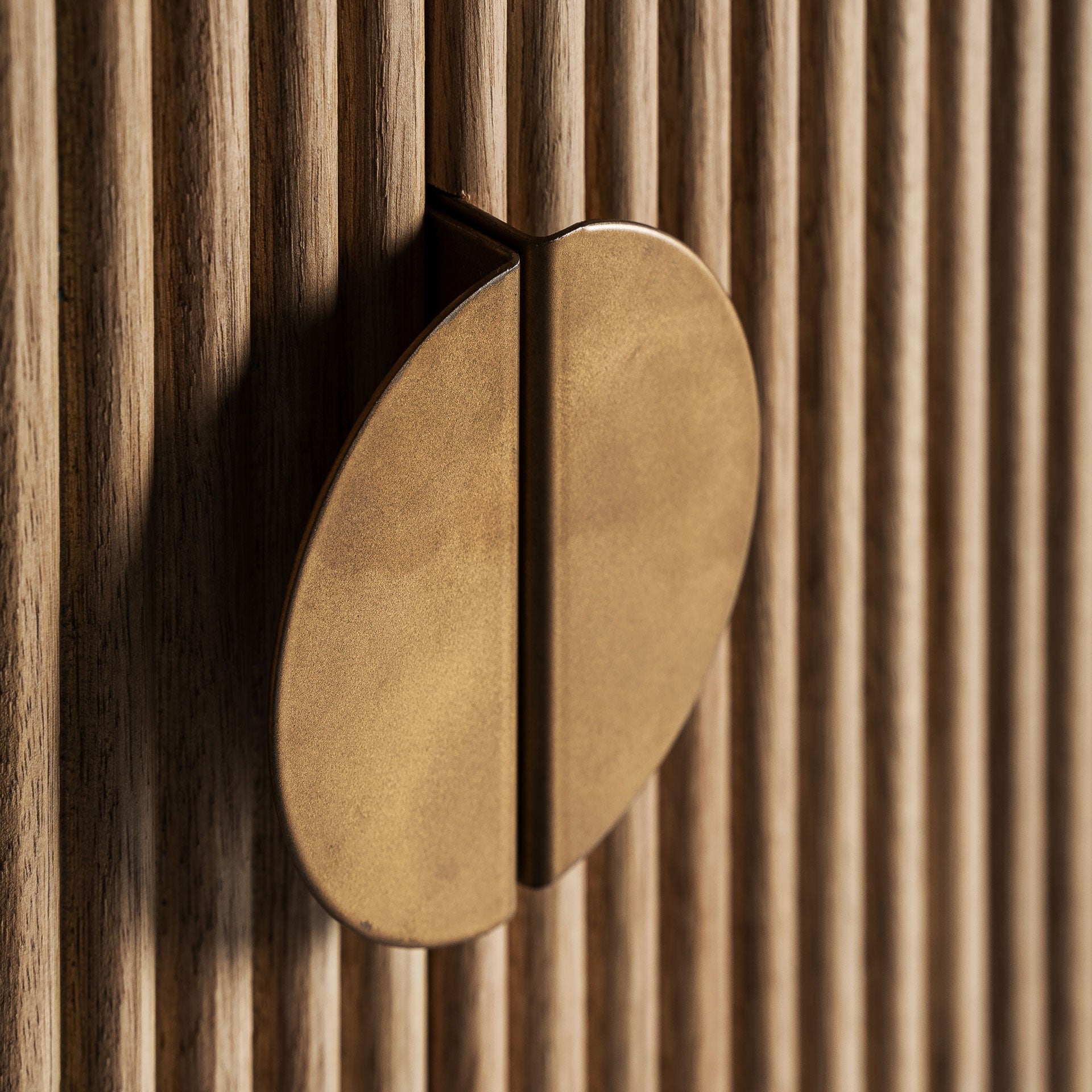 Mango-Holzschrank ZERF
