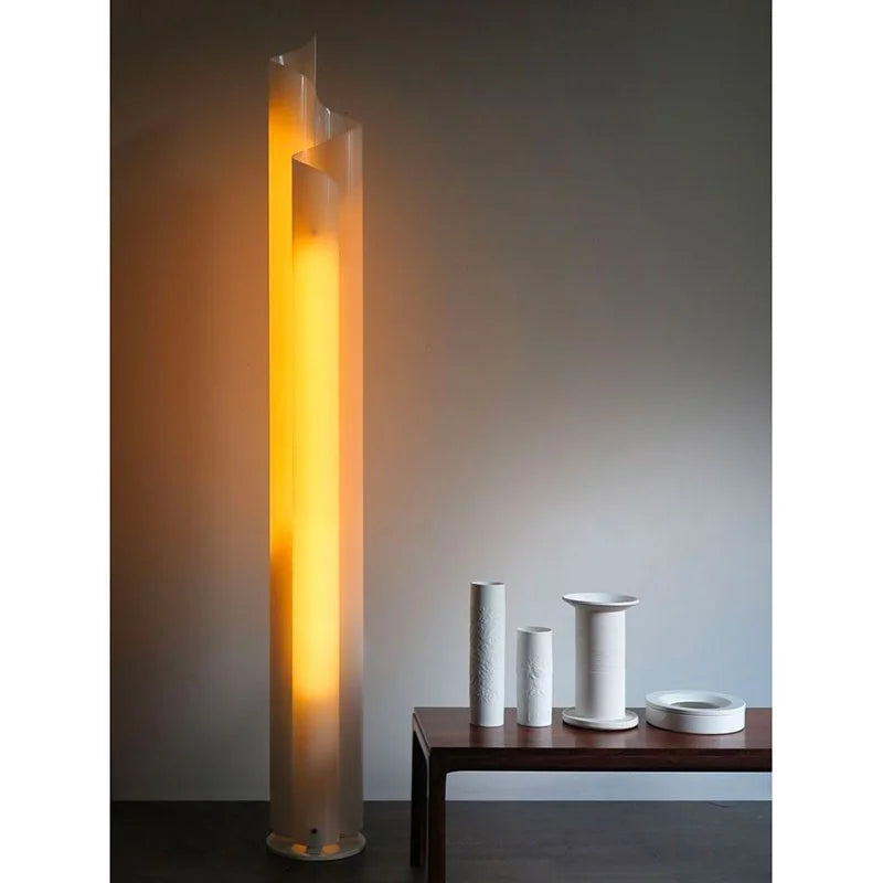 CHIMERA White Floor Lamp