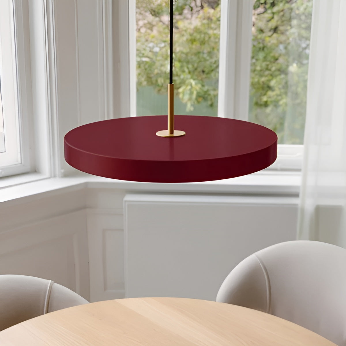 Pendelleuchte ASTERIA PLUS bordeaux mit goldener Einlage