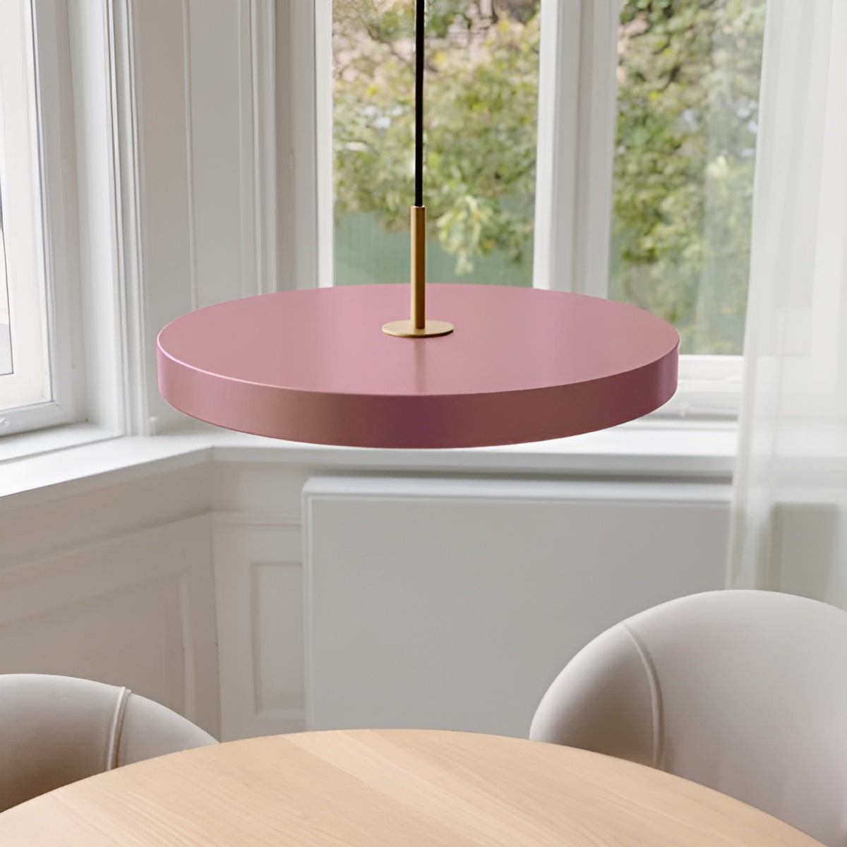 Pendelleuchte ASTERIA PLUS in zartrosa mit goldener Einlage