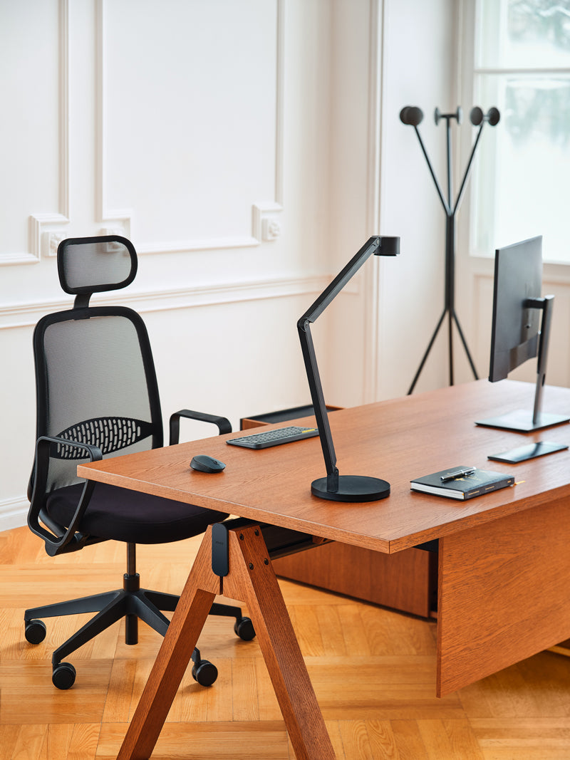 Astro office chair black base