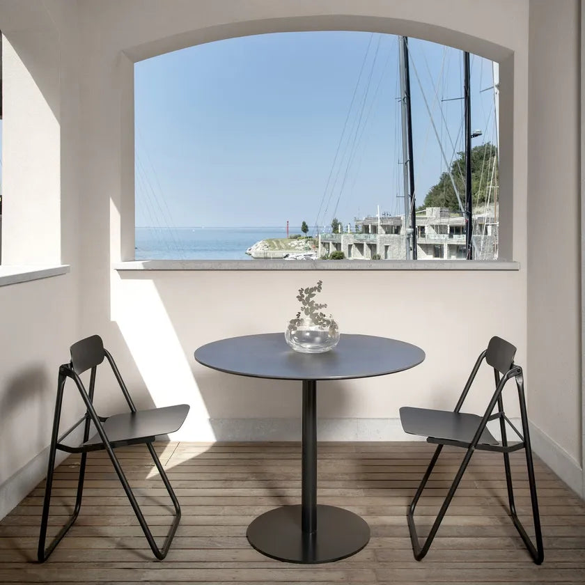 CON.FORT outdoor chair white