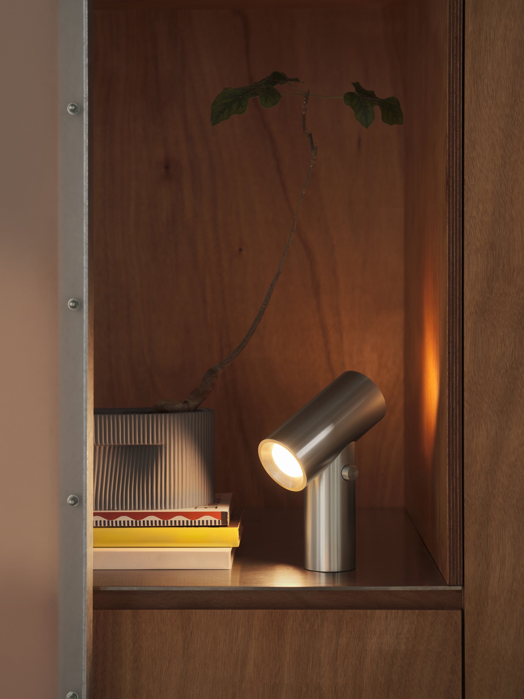Blumentopf RIDGE beige