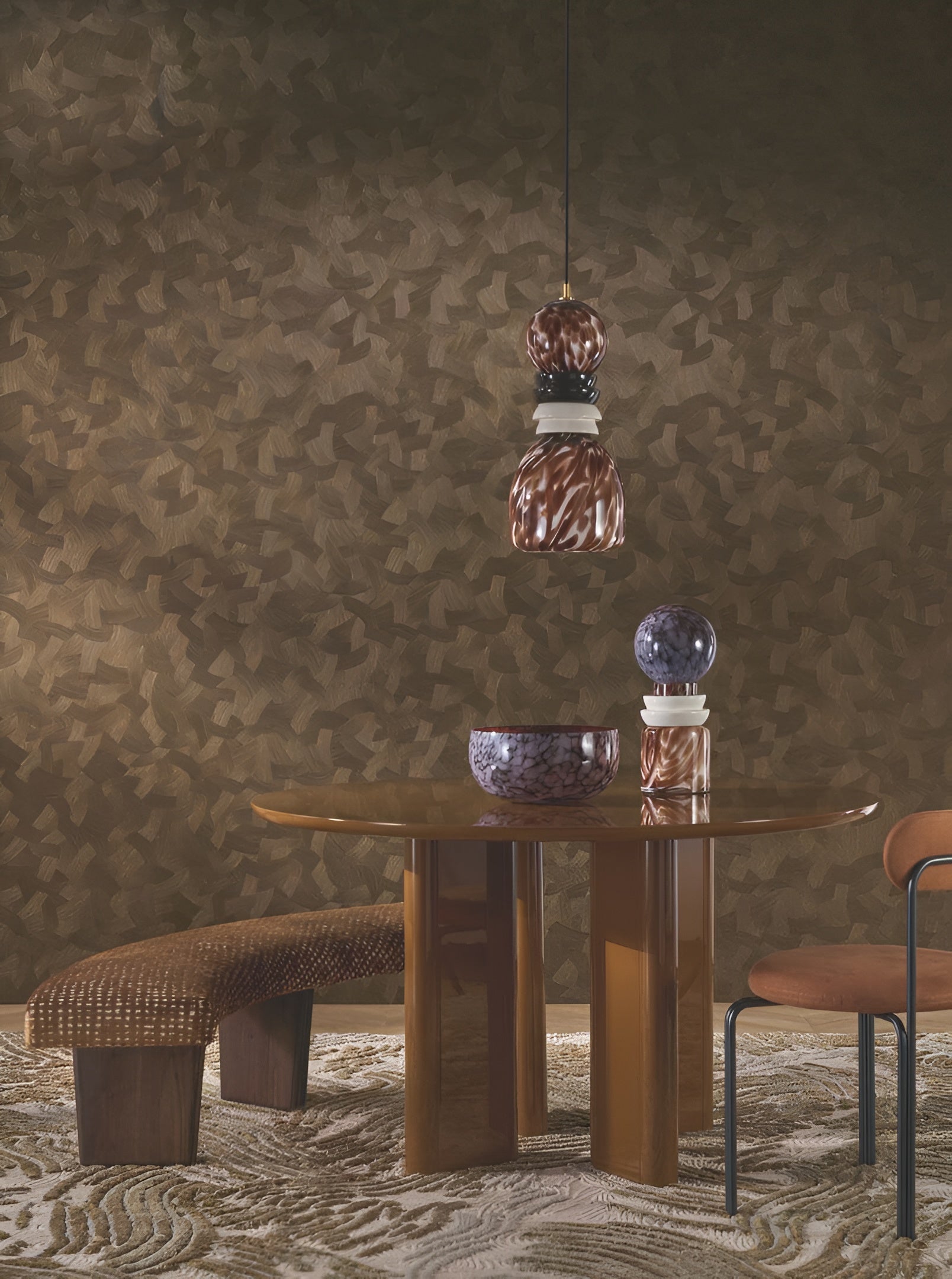 Metallic wallpaper BERENICE - DORÉ CLAIR light beige with gold