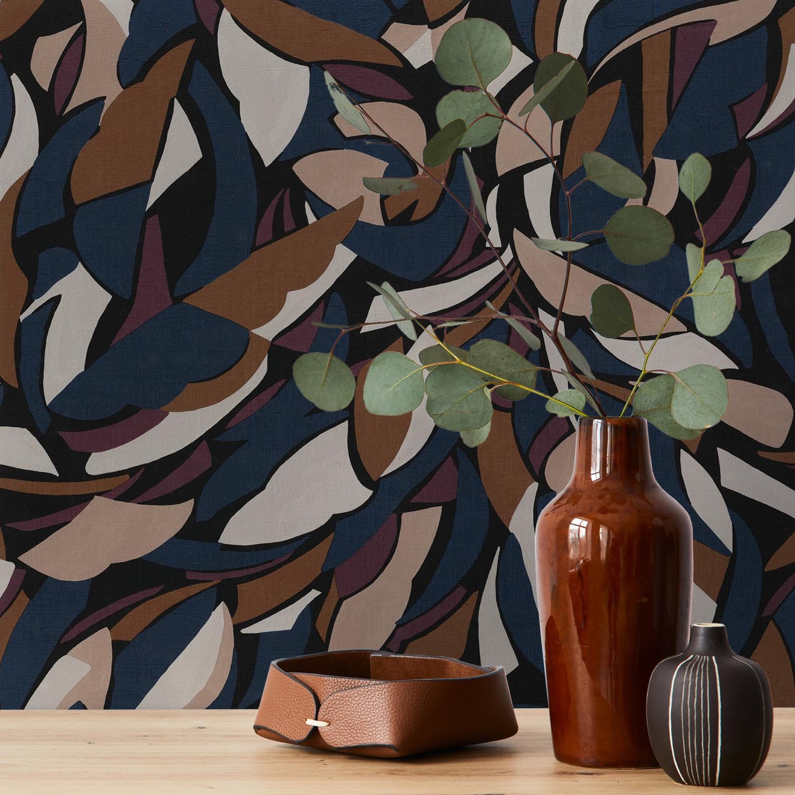 Strukturierte Tapete mit abstraktem geometrischem Muster COLLAGE - NOIR/BLUSH schwarz mit blau