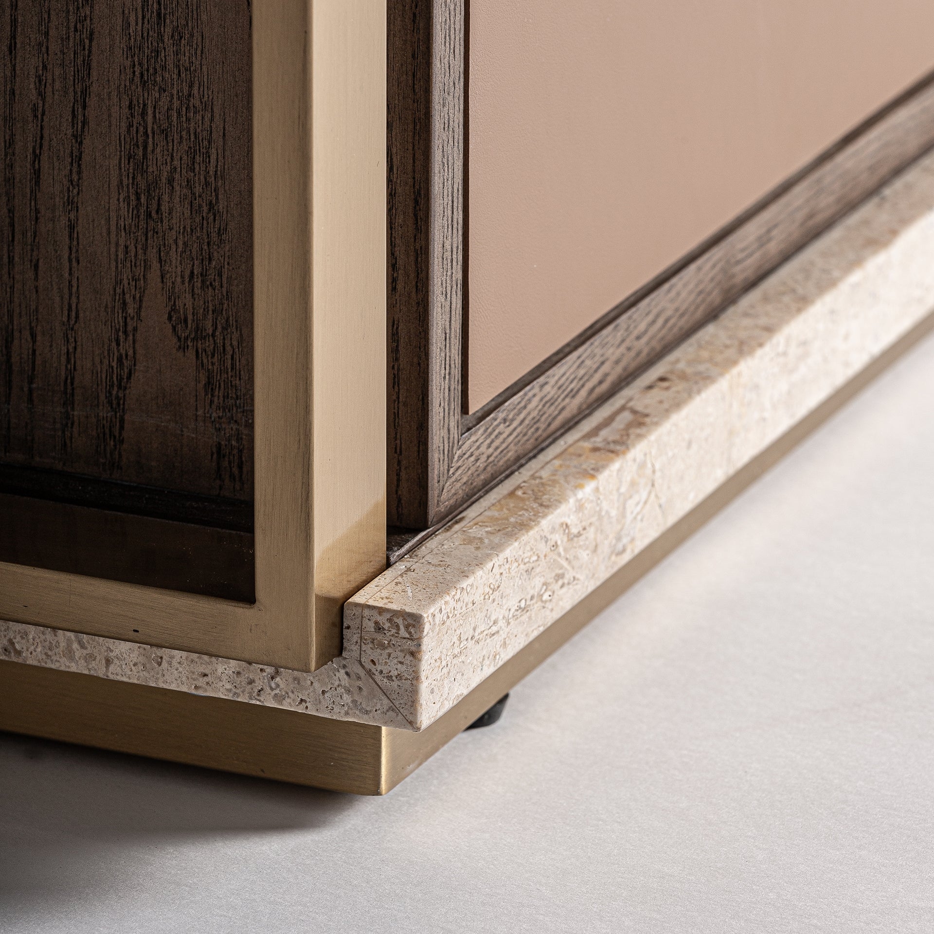 Kommode mit Schubladen MONZA beige mit Travertinplatte