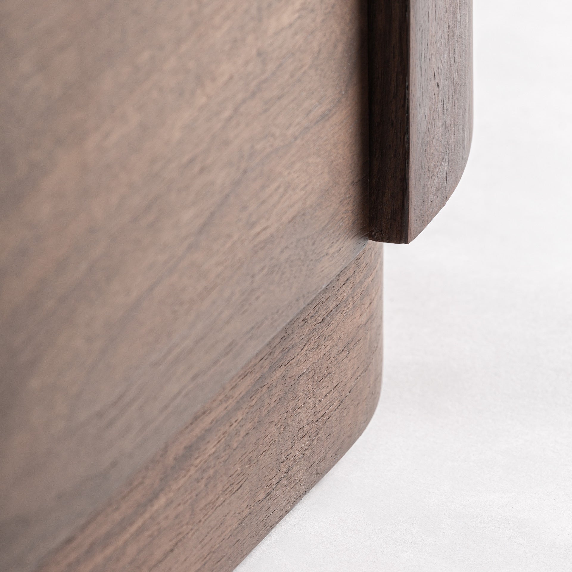 Kommode mit Schubladen STUETTA Eichenfurnier