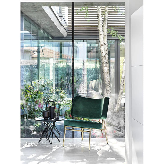 Sessel COCO gepolstert mit schwarzem Gestell