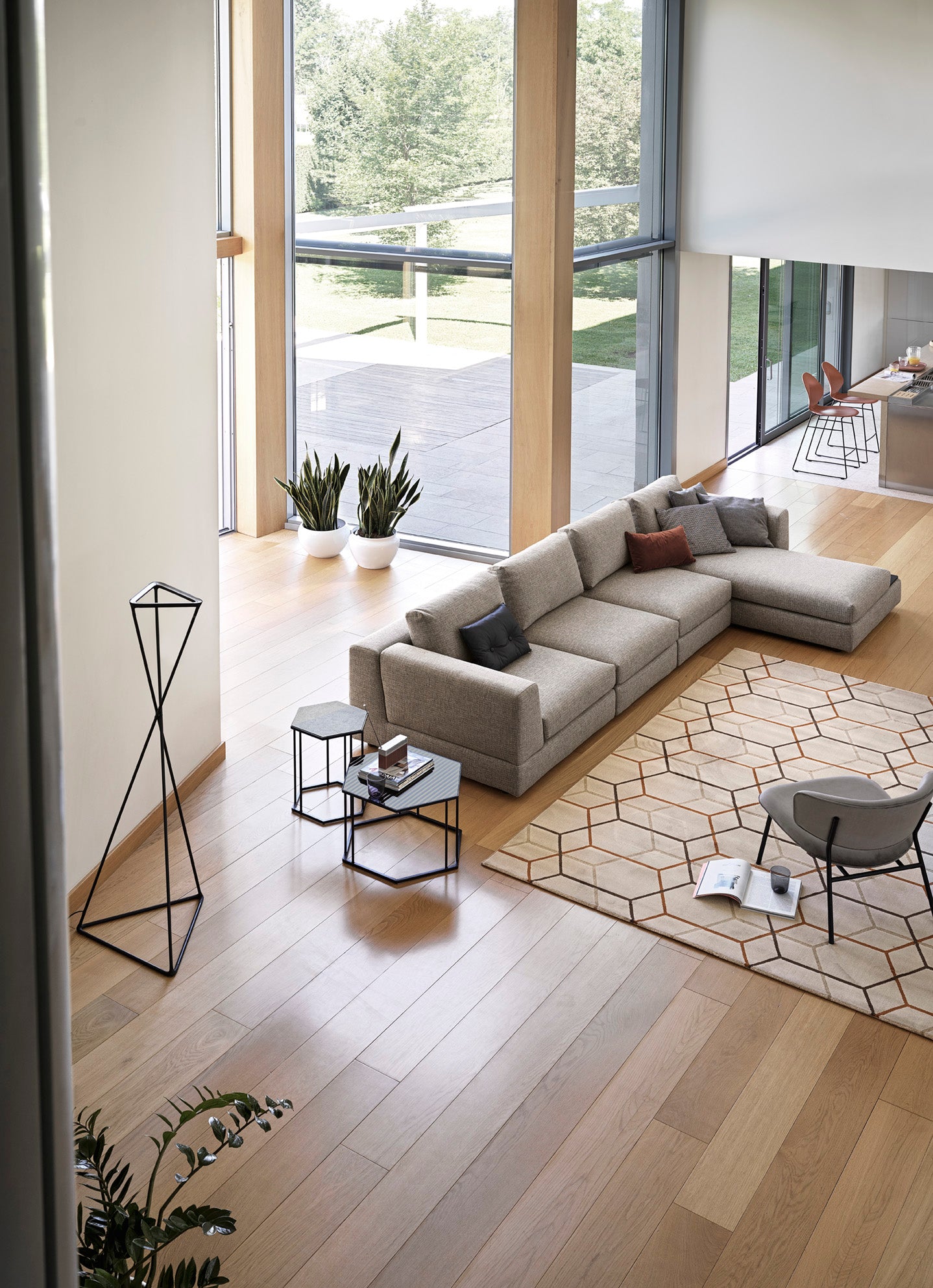 Right-facing LAYLA upholstered corner sofa