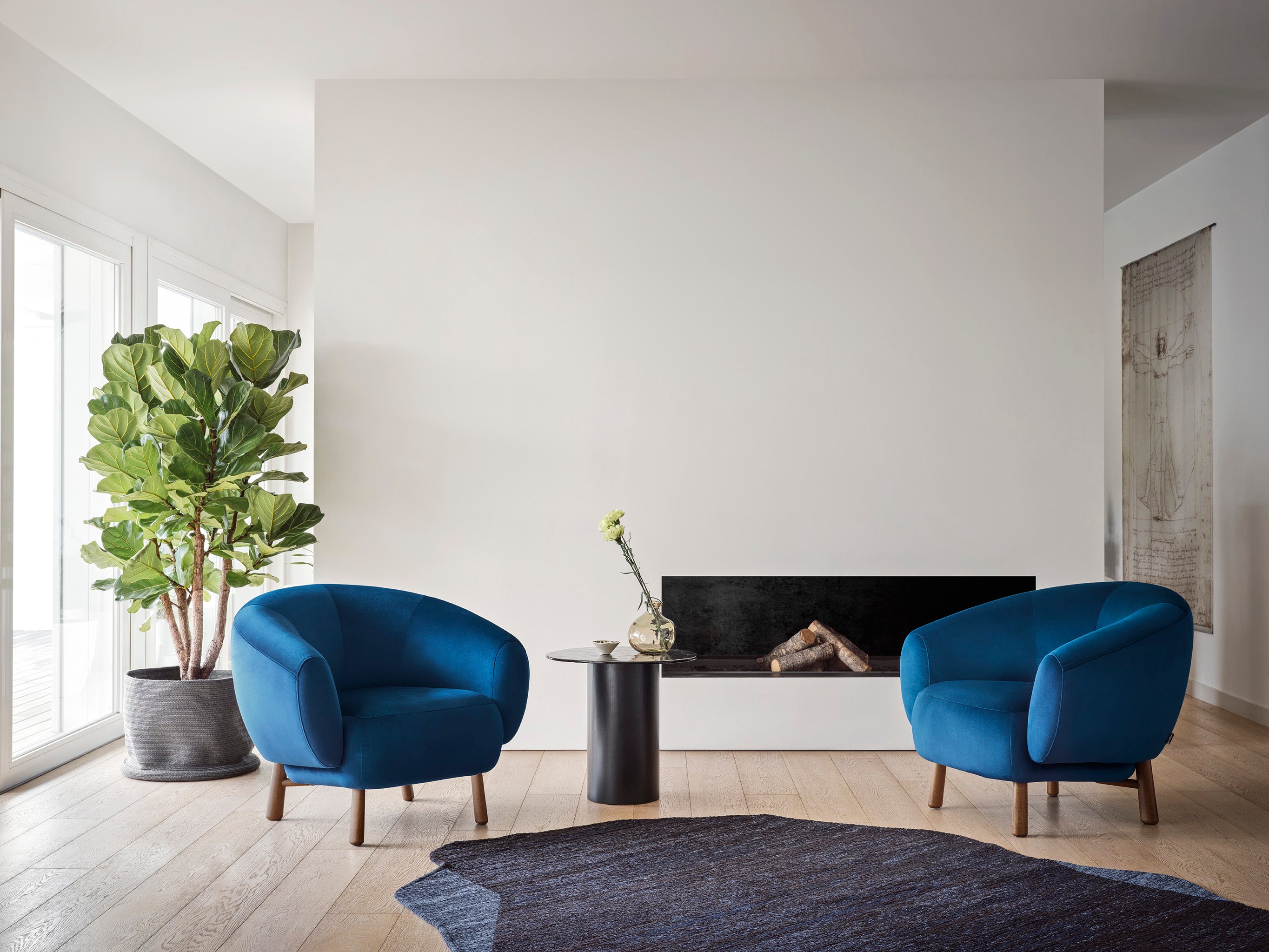 Sessel RIO gepolstert mit dunklem Holzgestell