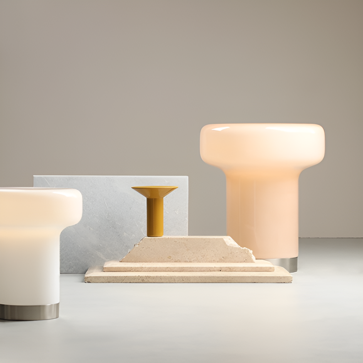 Bonbon beige floor lamp