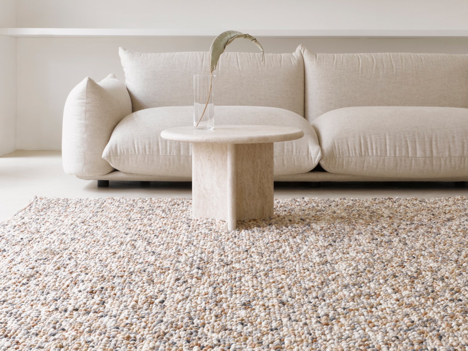 Pebble beige rug