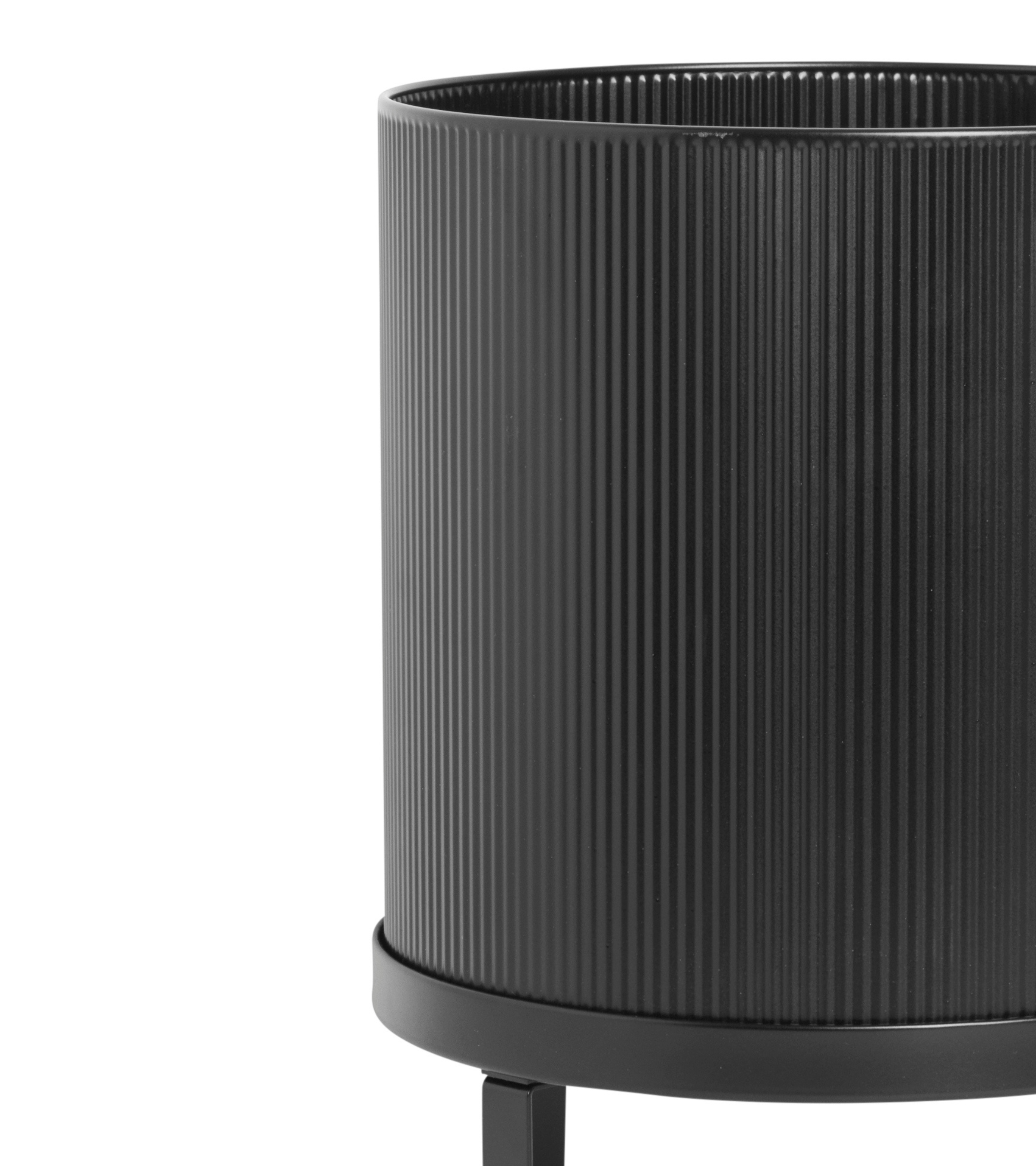 BAU pot in black