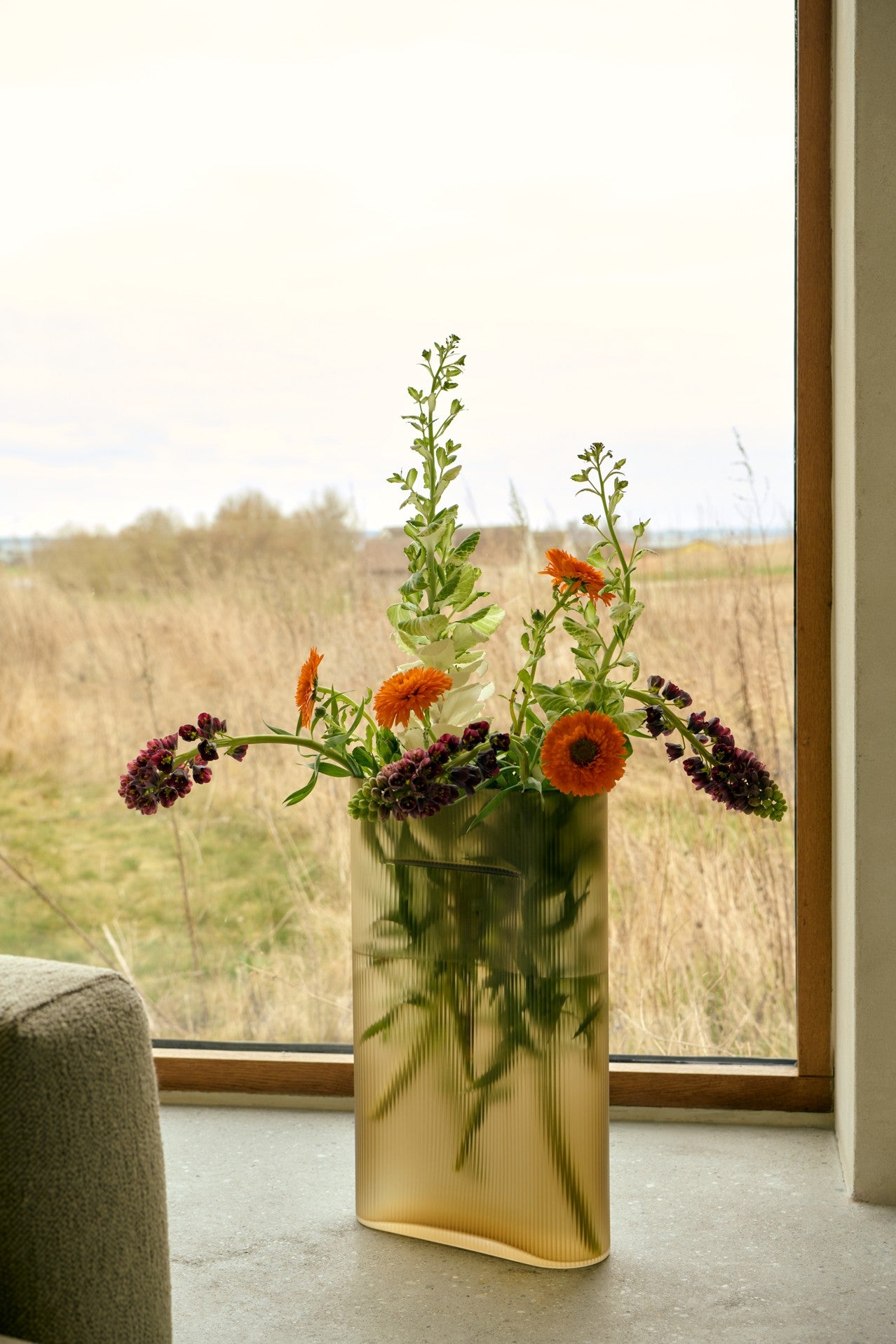 RIDGE Taupe Vase