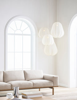 Ballon hanging lamp broken white