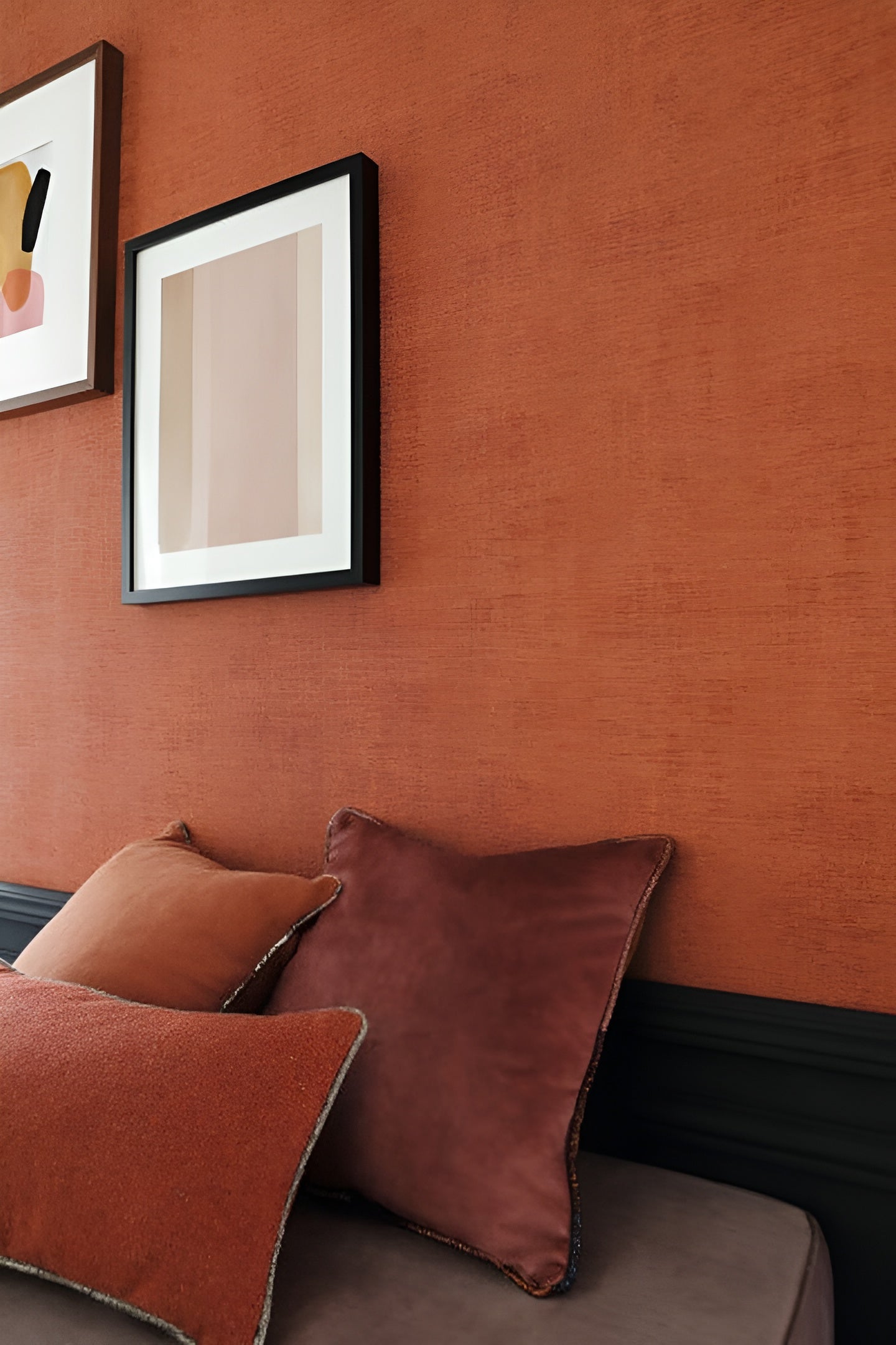 Strukturierte Tapete, die abgewetztes Leinen imitiert JOHARA - BRIQUE Ziegelrot