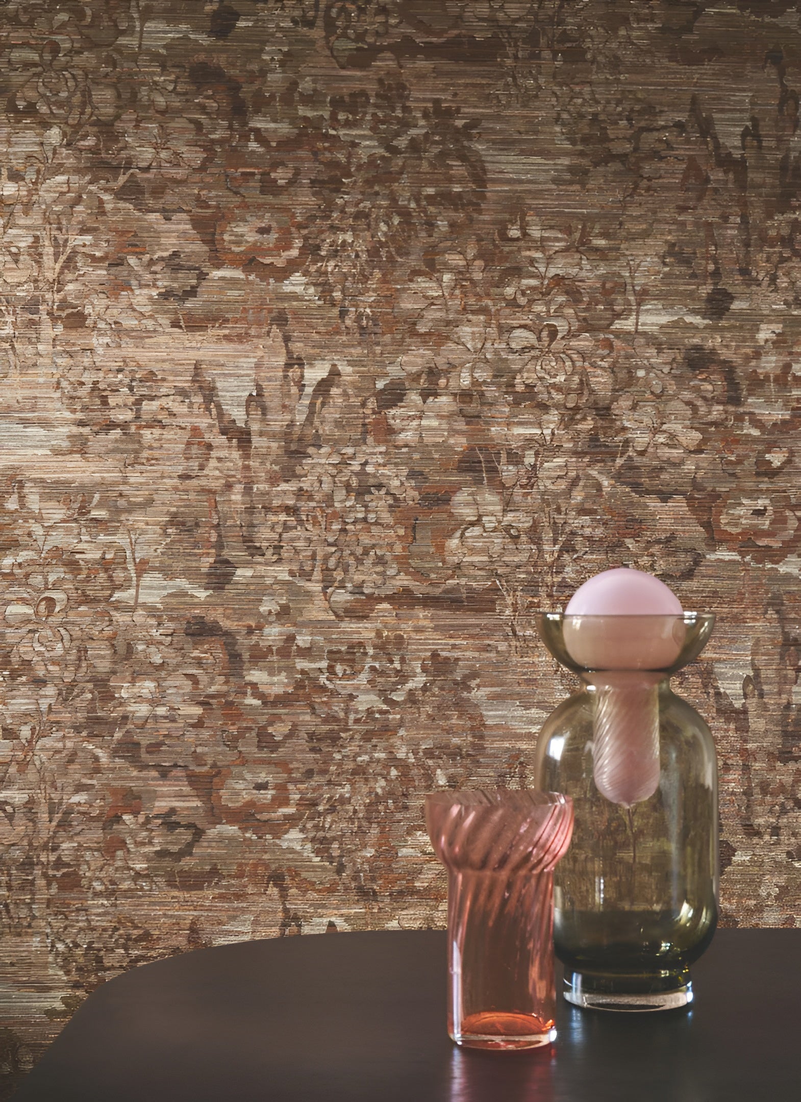 Textile wallpaper with a plant pattern VERDURE - ORANGE BRULÉ burnt orange