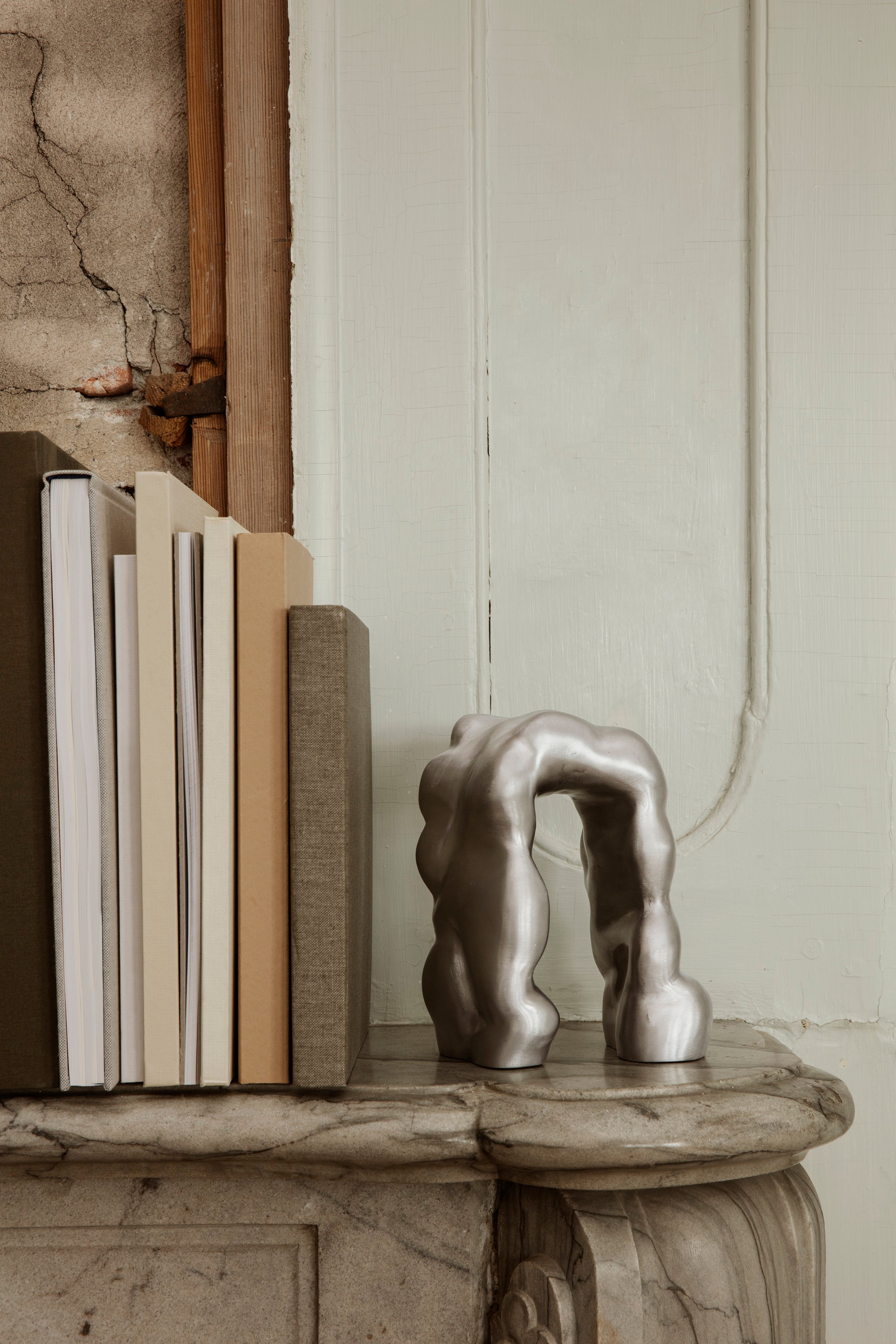 MORF SCULPTURE decoration brushed aluminum