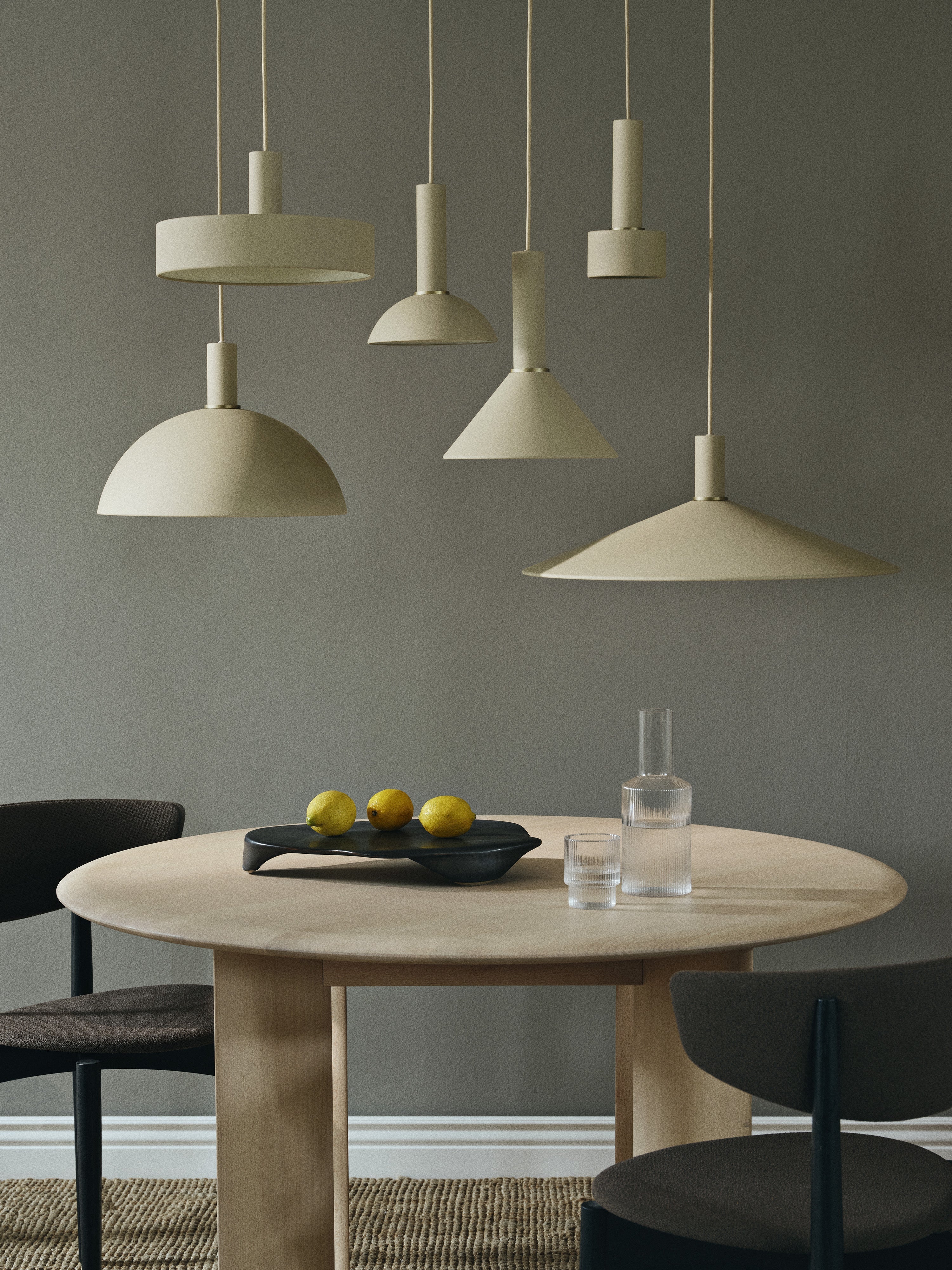Sammle beige hängende Lampe