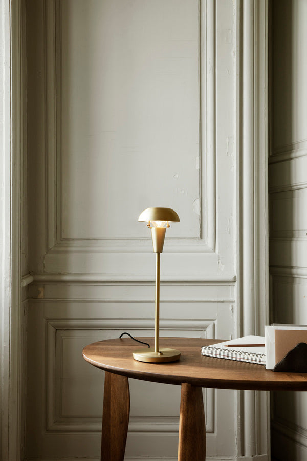 Feve Desk Nussholz