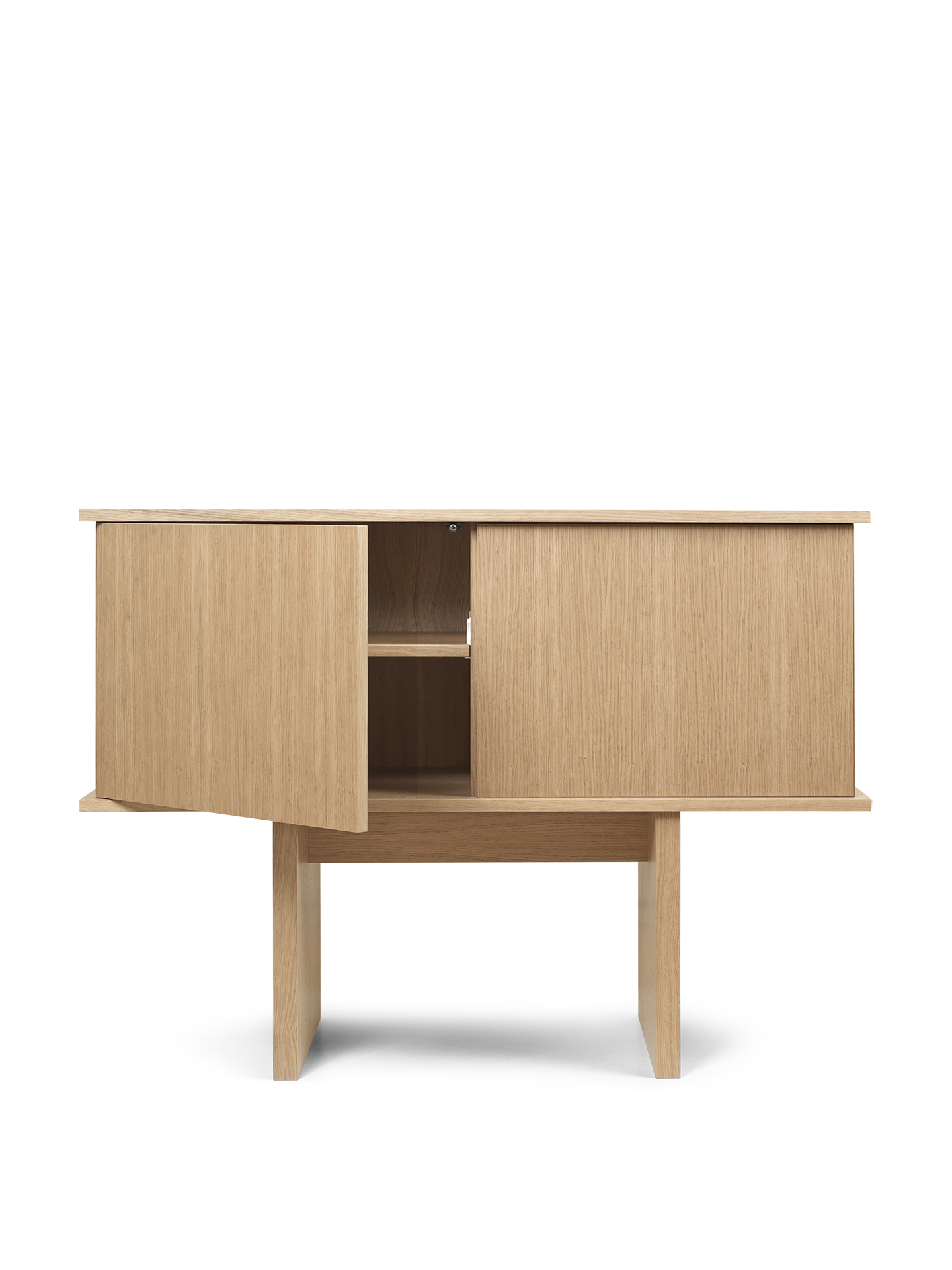 Stilt Dębowy Veneer chest of drawers