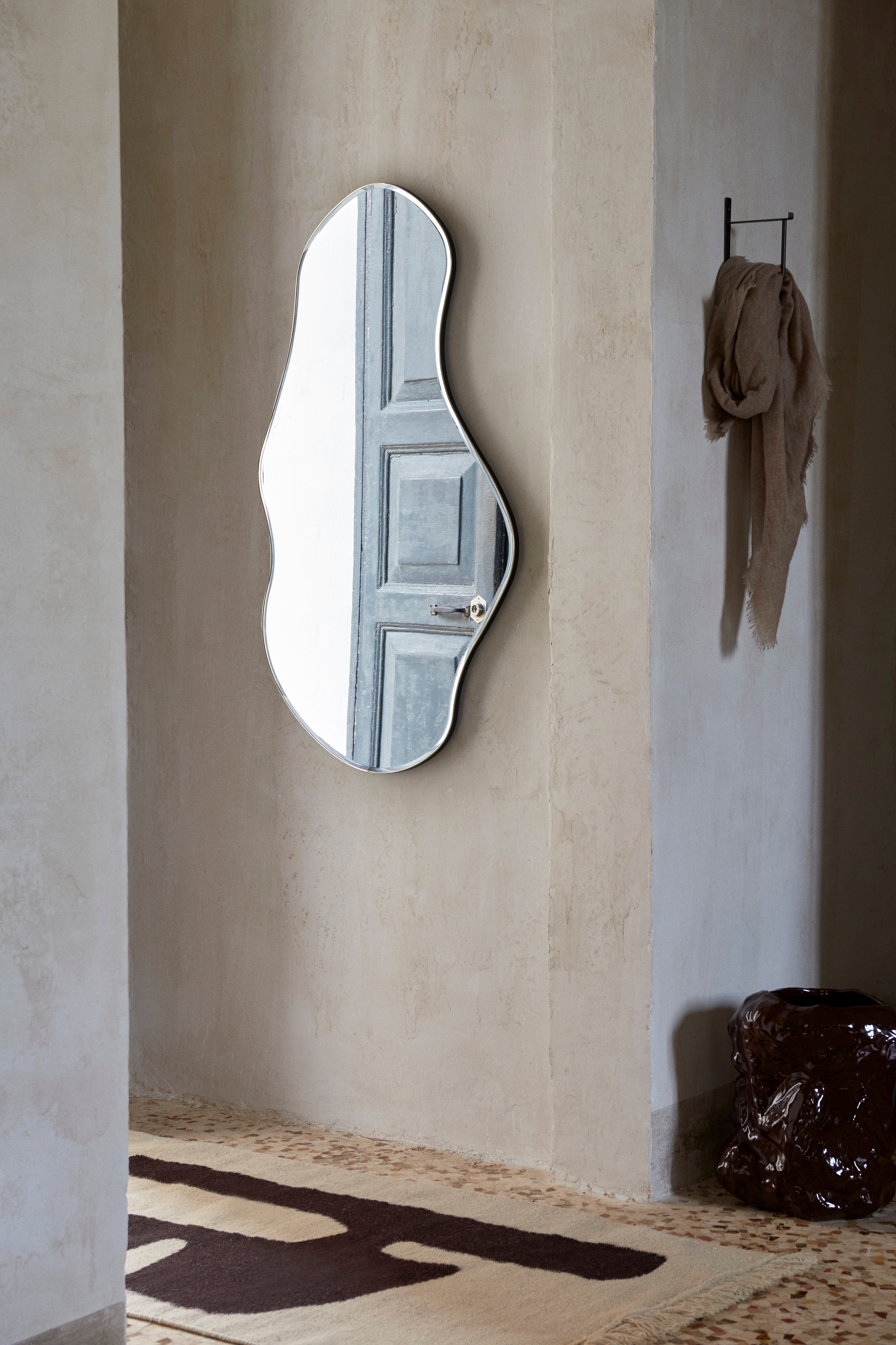 Mirror pond brass