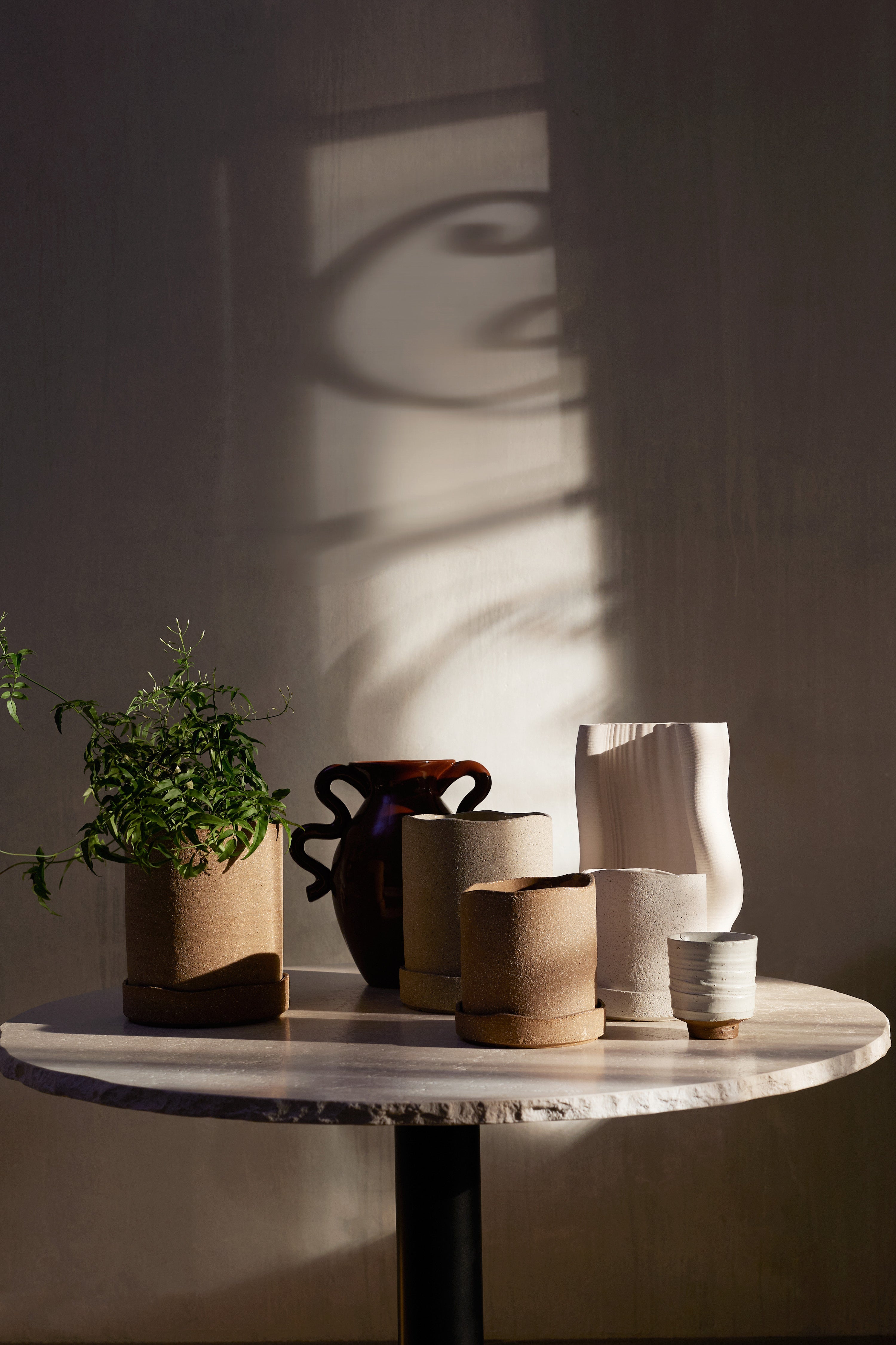 Vase Moire gebrochen weiß