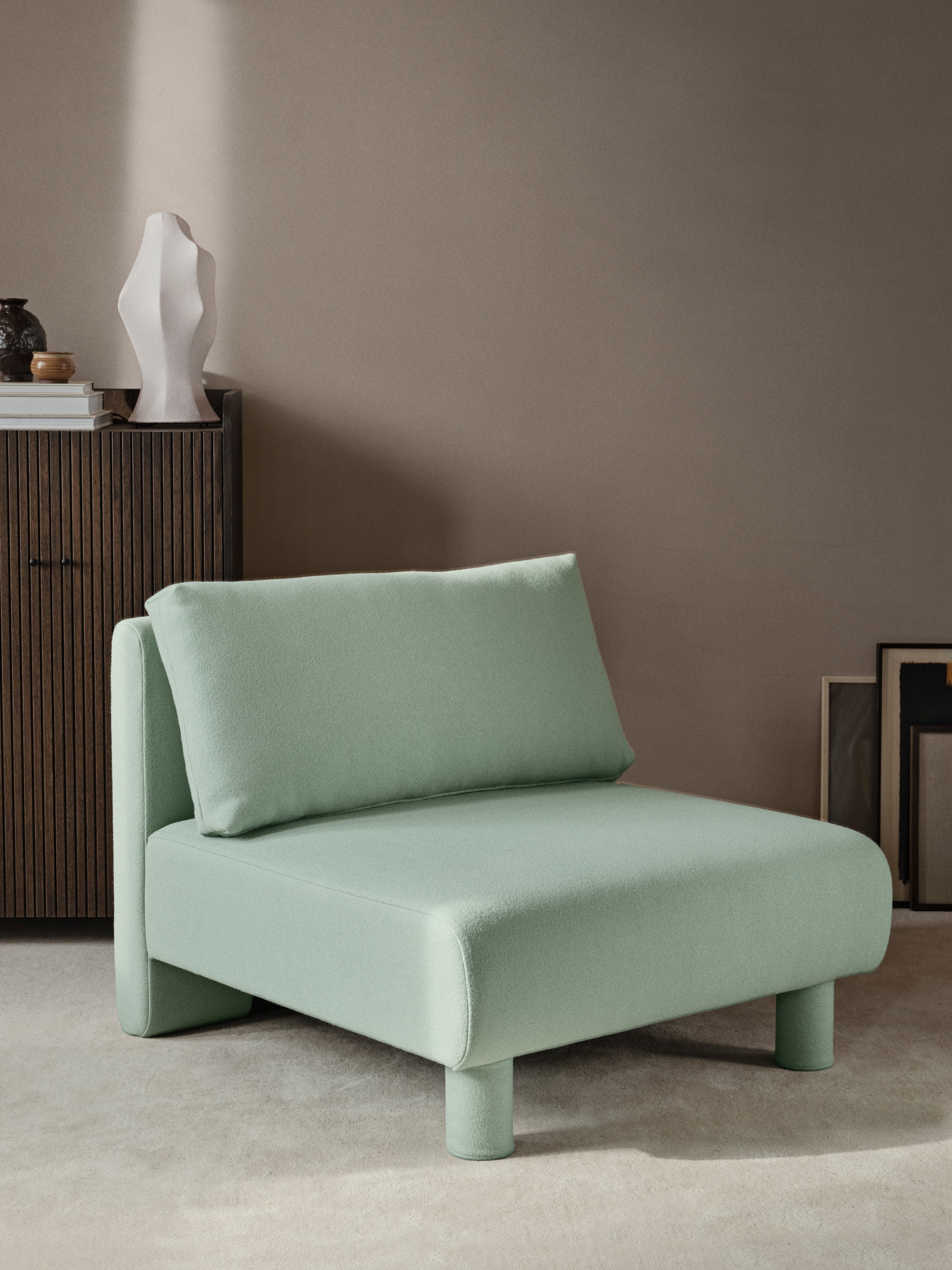 Dase modular sofa - the middle element upholstered