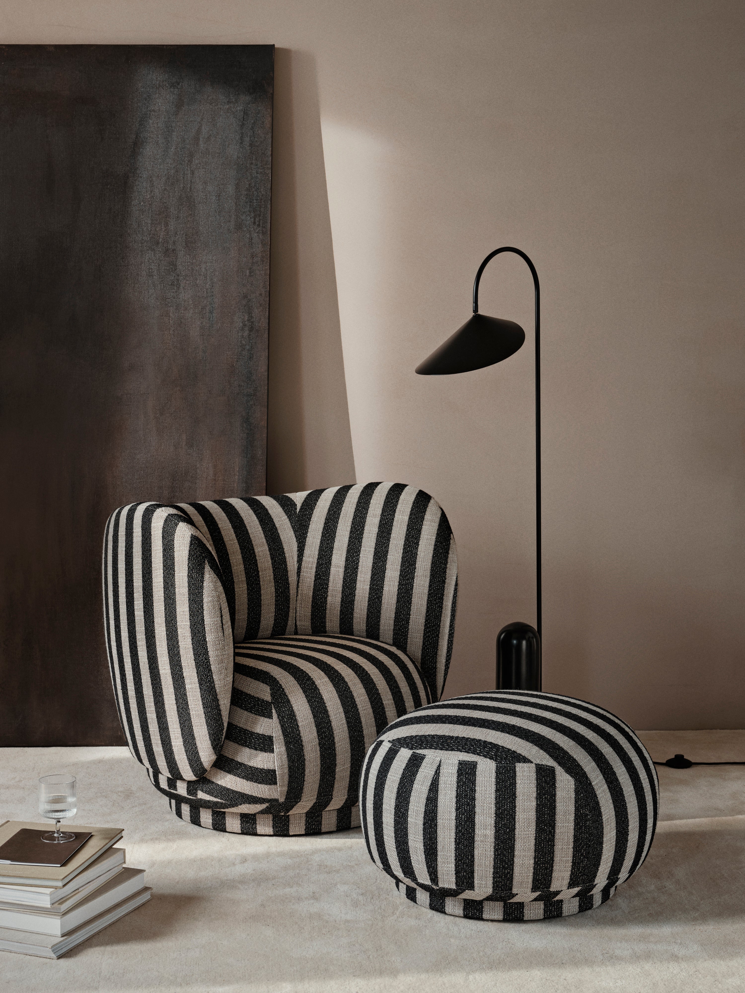 Rico Brown Tonus Pouf