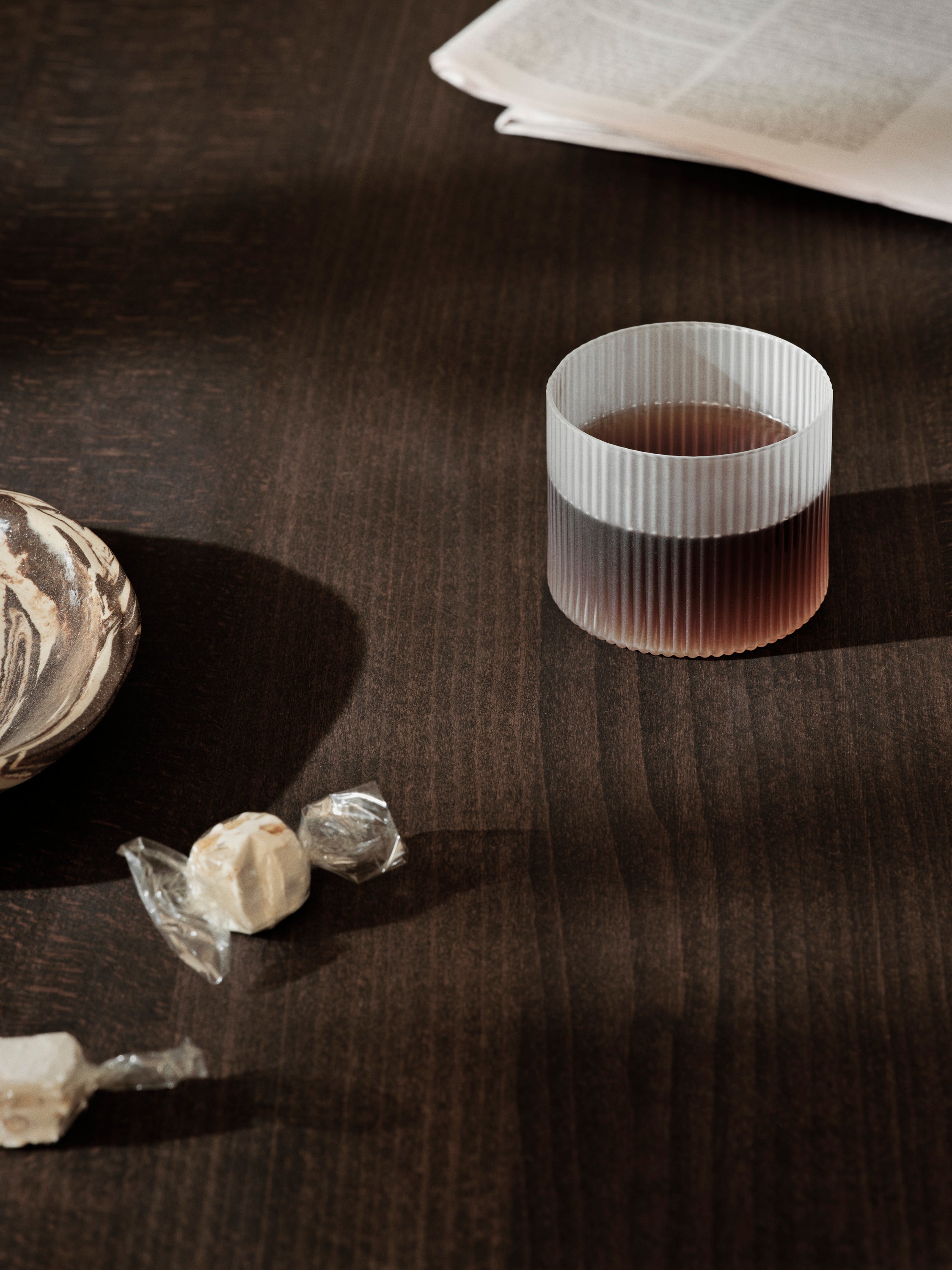 Set von Gläsern RIPPLE weißes Glas