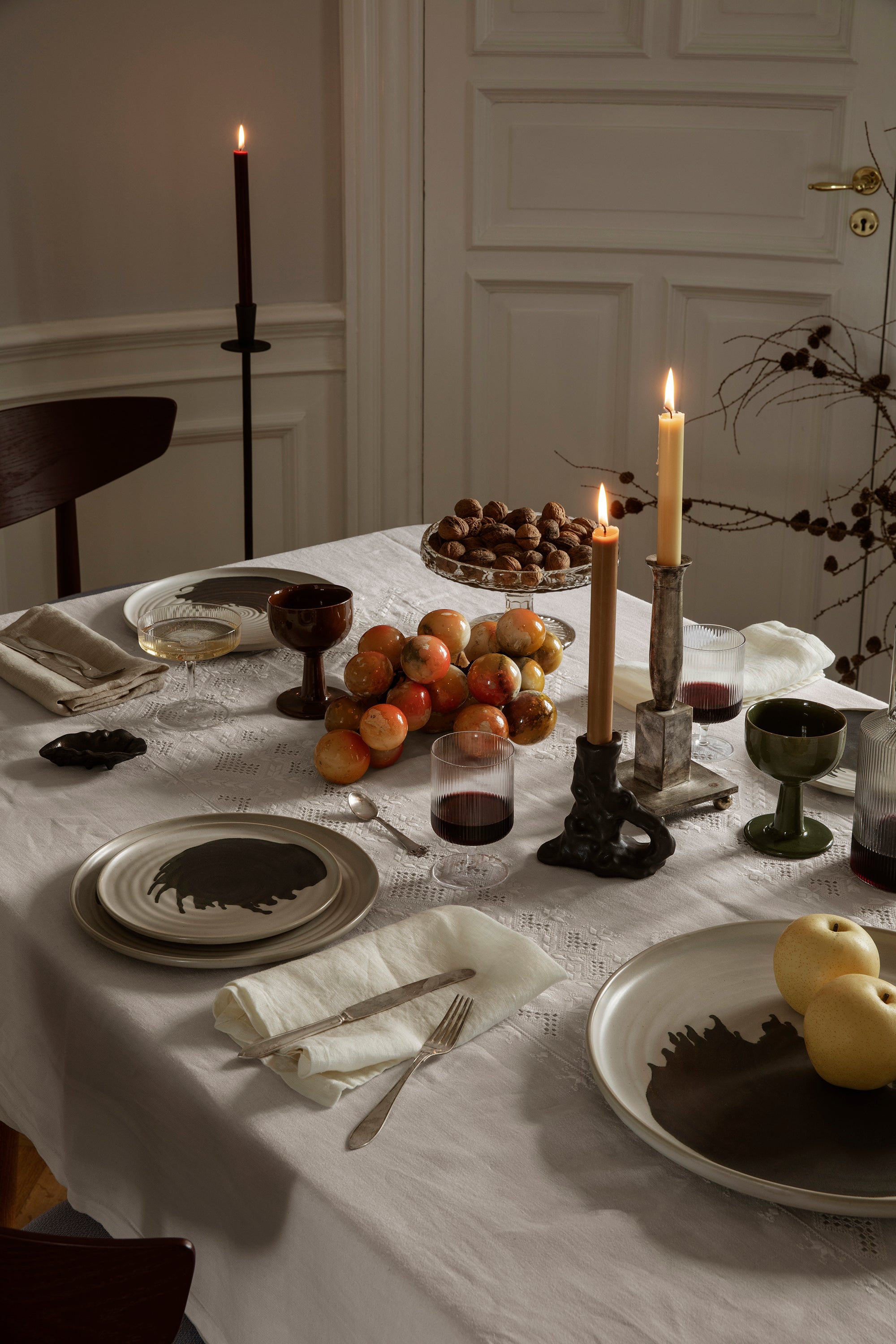 DITO brown candlestick
