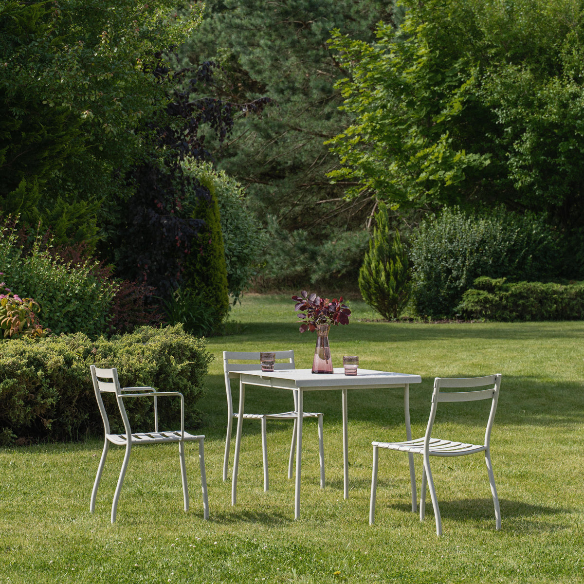 A set of garden chairs Flander galvanized steel