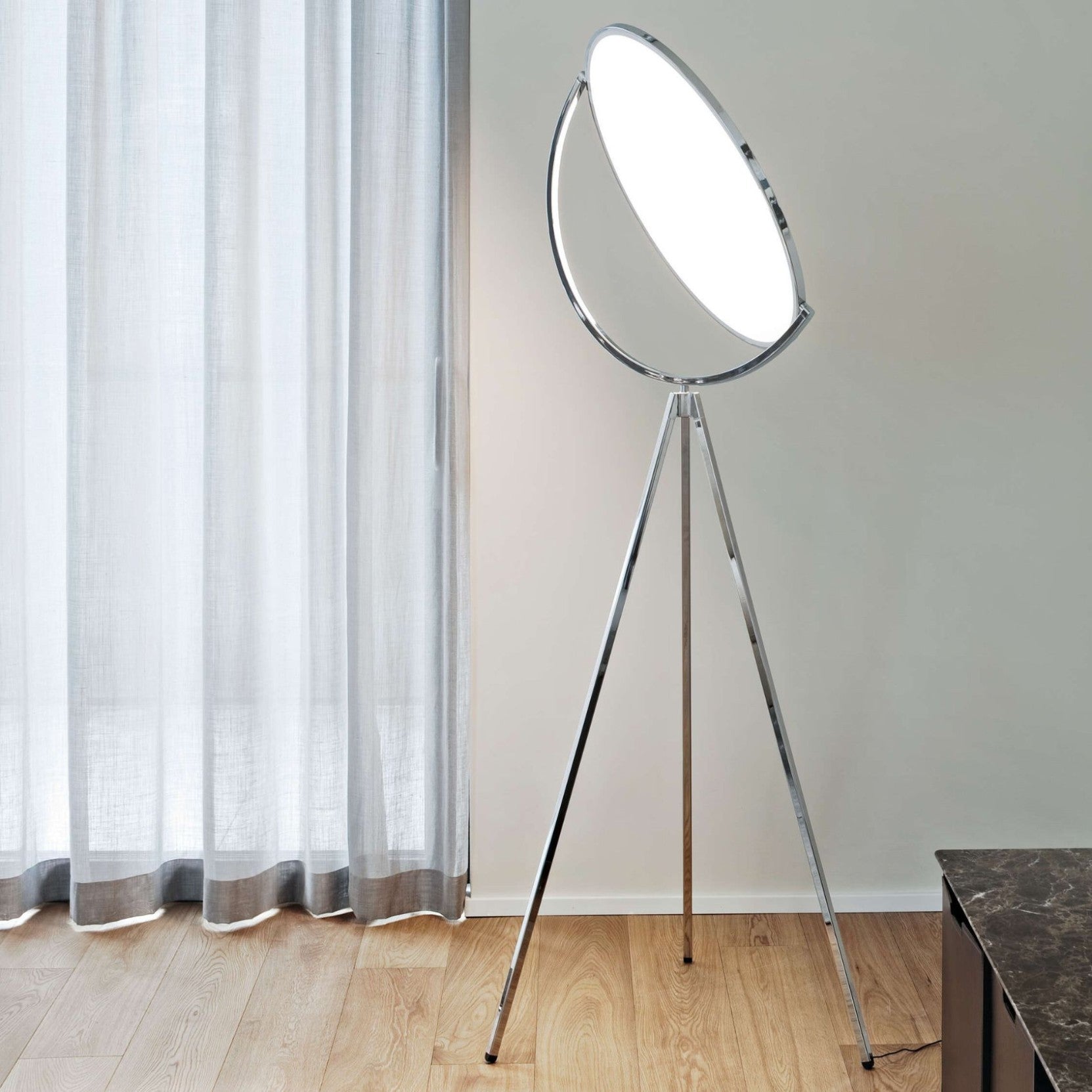 SUPERLOON Chrome Floor Lamp