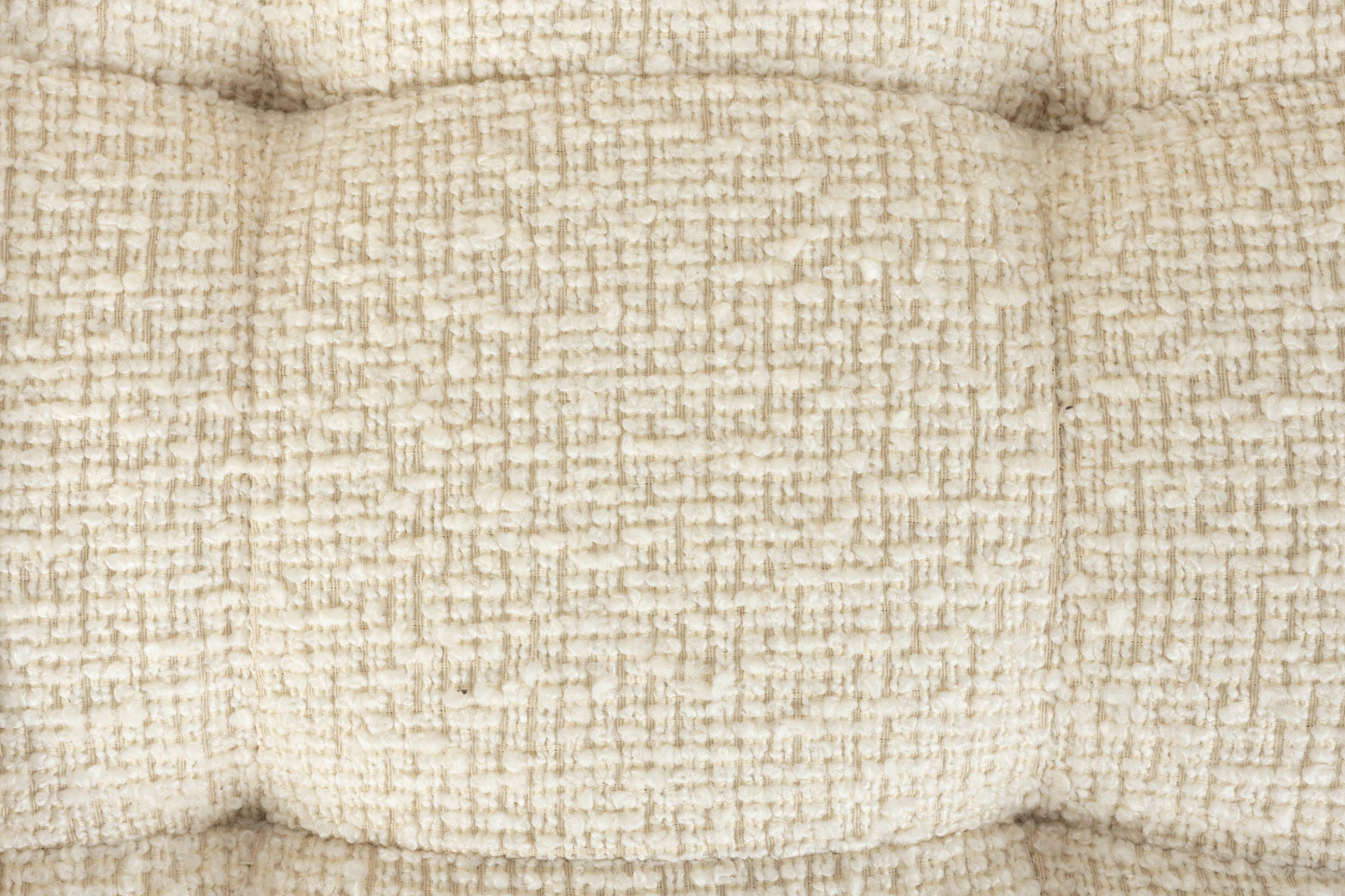 Kate Lounge Chair Bouclé Beige Dutchbone    Eye on Design