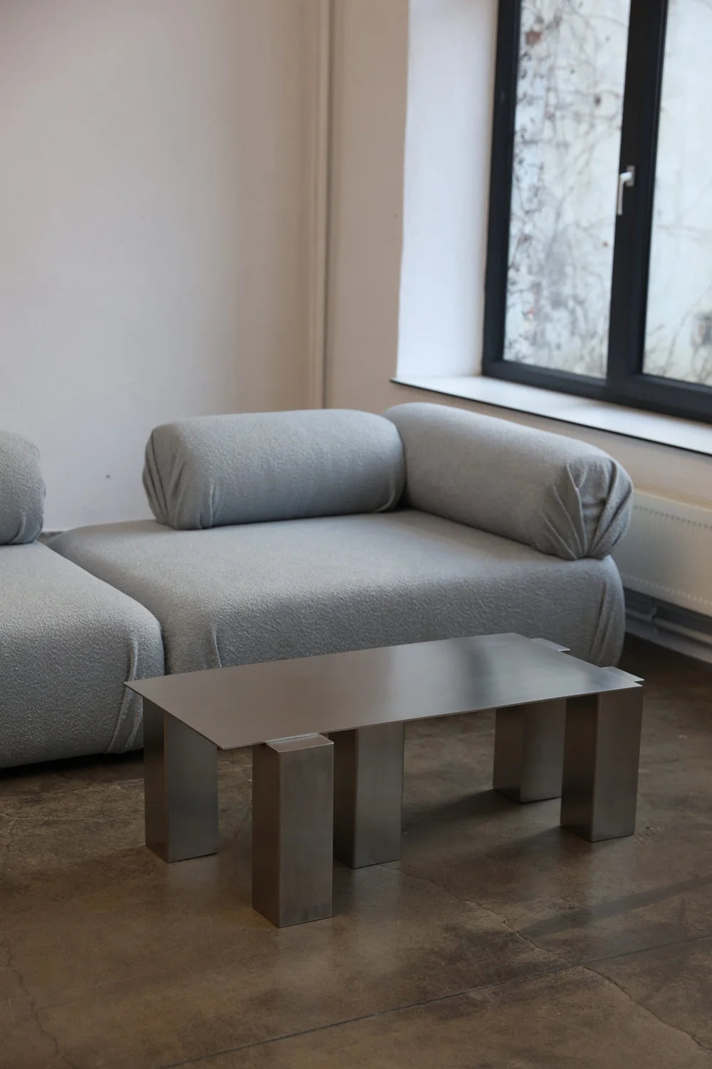 Couchtisch ATRIUM aus Stahl