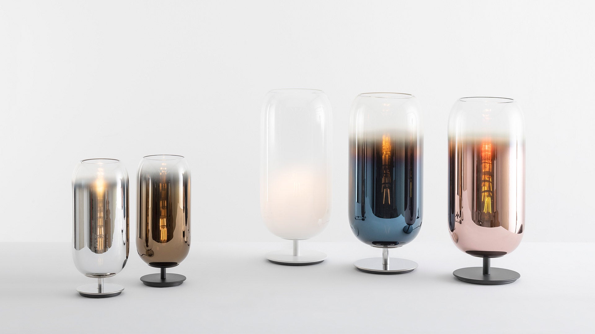 GOPLE blue table lamp with black base