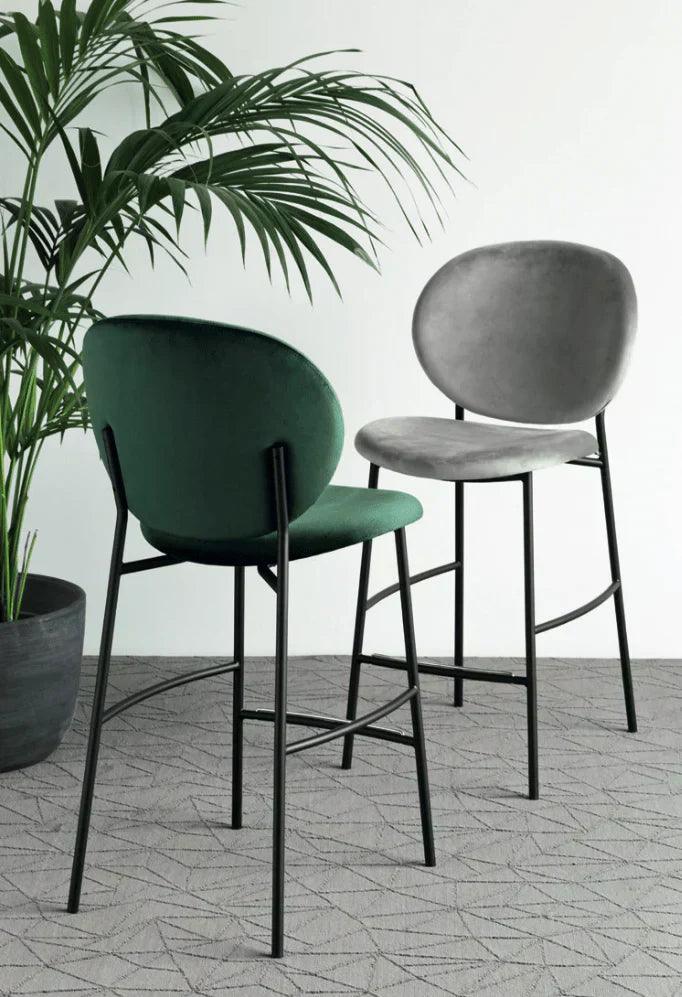 Hoker aksamitny INÈS kremowy Calligaris    Eye on Design