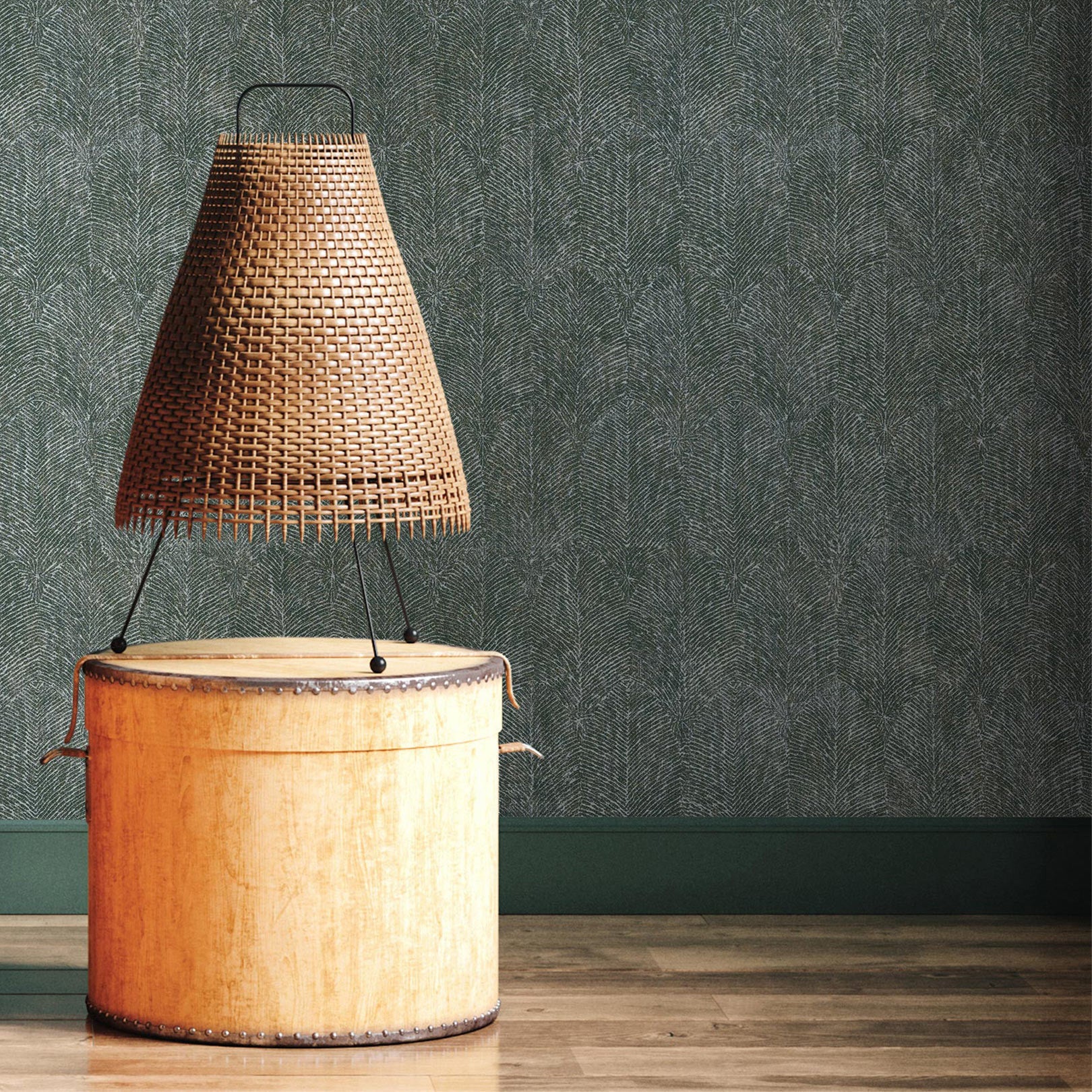 Strukturtapete mit pflanzlichem Blattmotiv ISABELLINE - VERT IMPERIAL grün