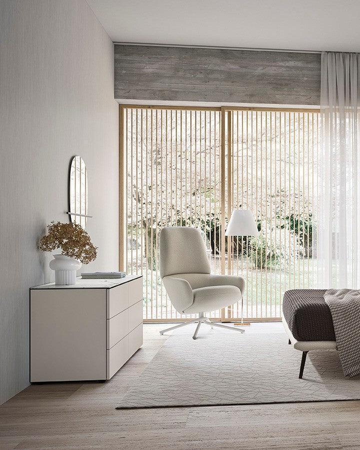 Komoda UNIVERSAL biały mat Calligaris    Eye on Design