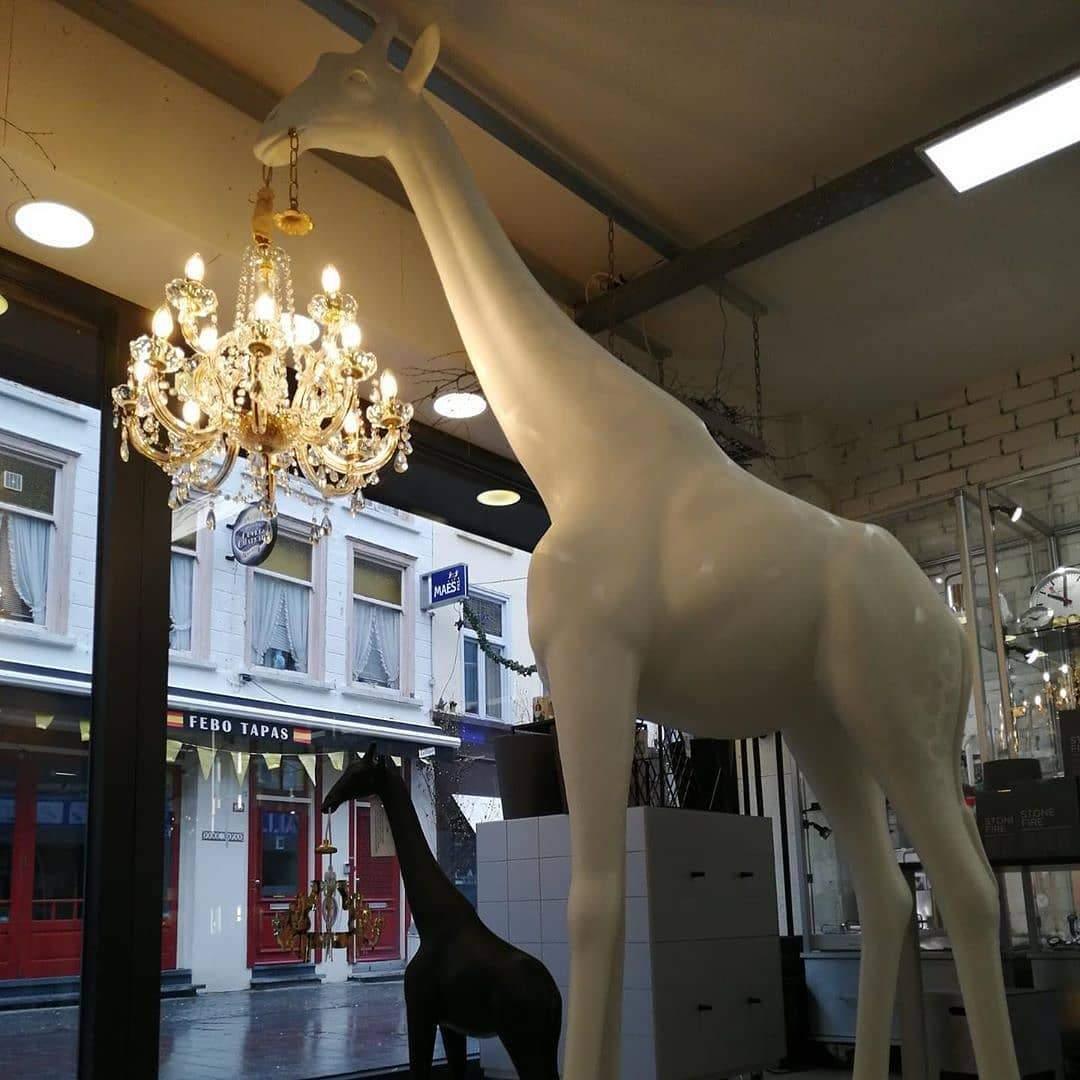 Lampa GIRAFFE IN LOVE XS czarny Qeeboo    Eye on Design