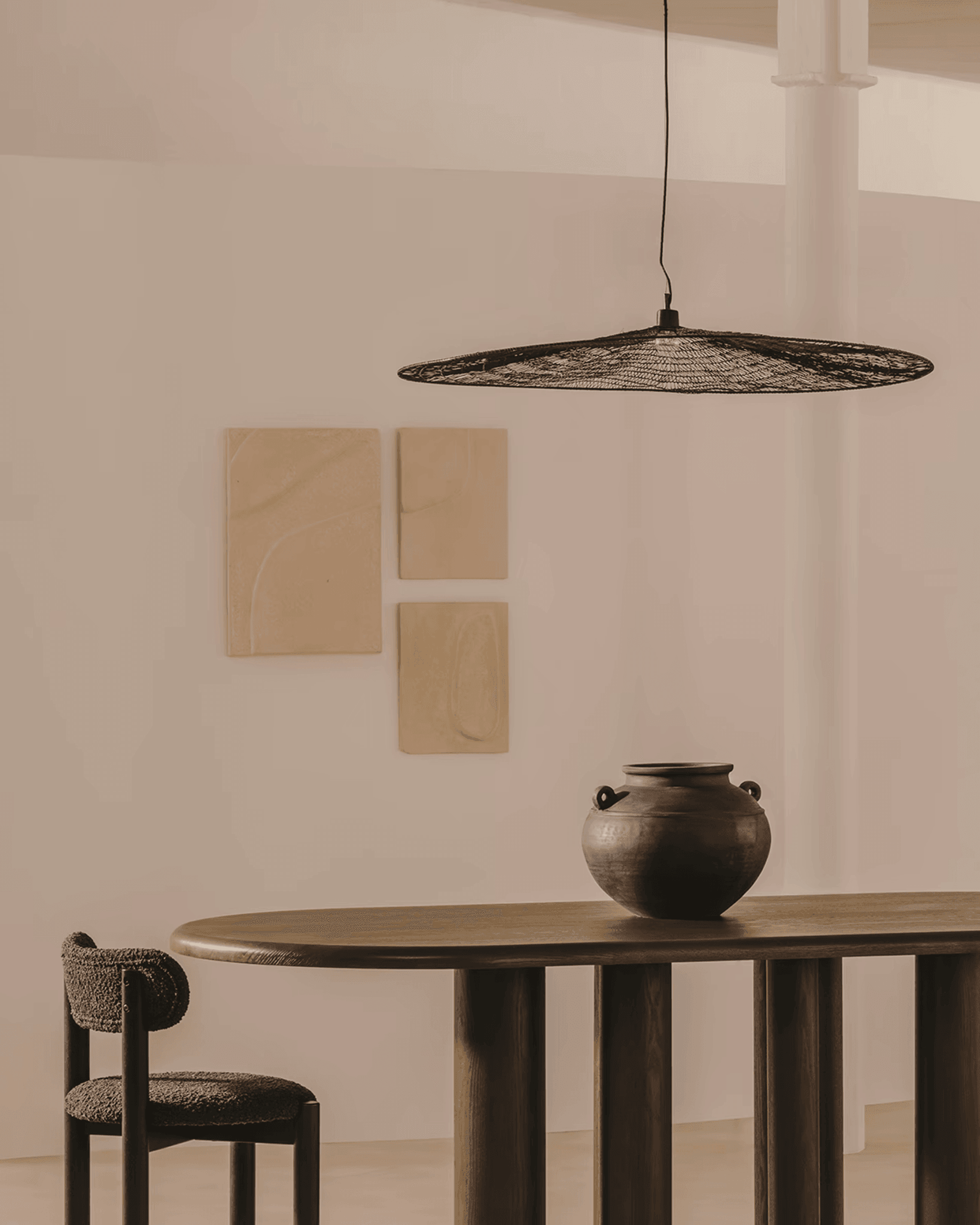 Lampa wisząca MAKAI czarny La Forma    Eye on Design