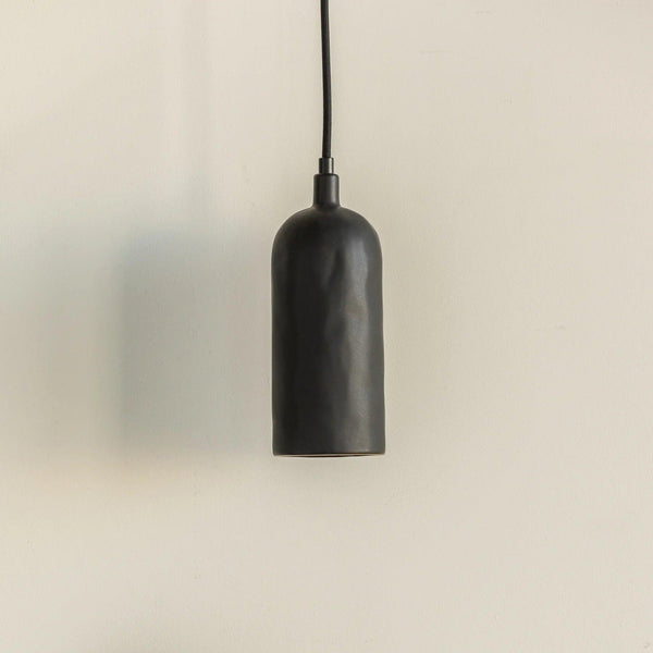 Lampa wisząca TINY czarny Urban Nature Culture    Eye on Design