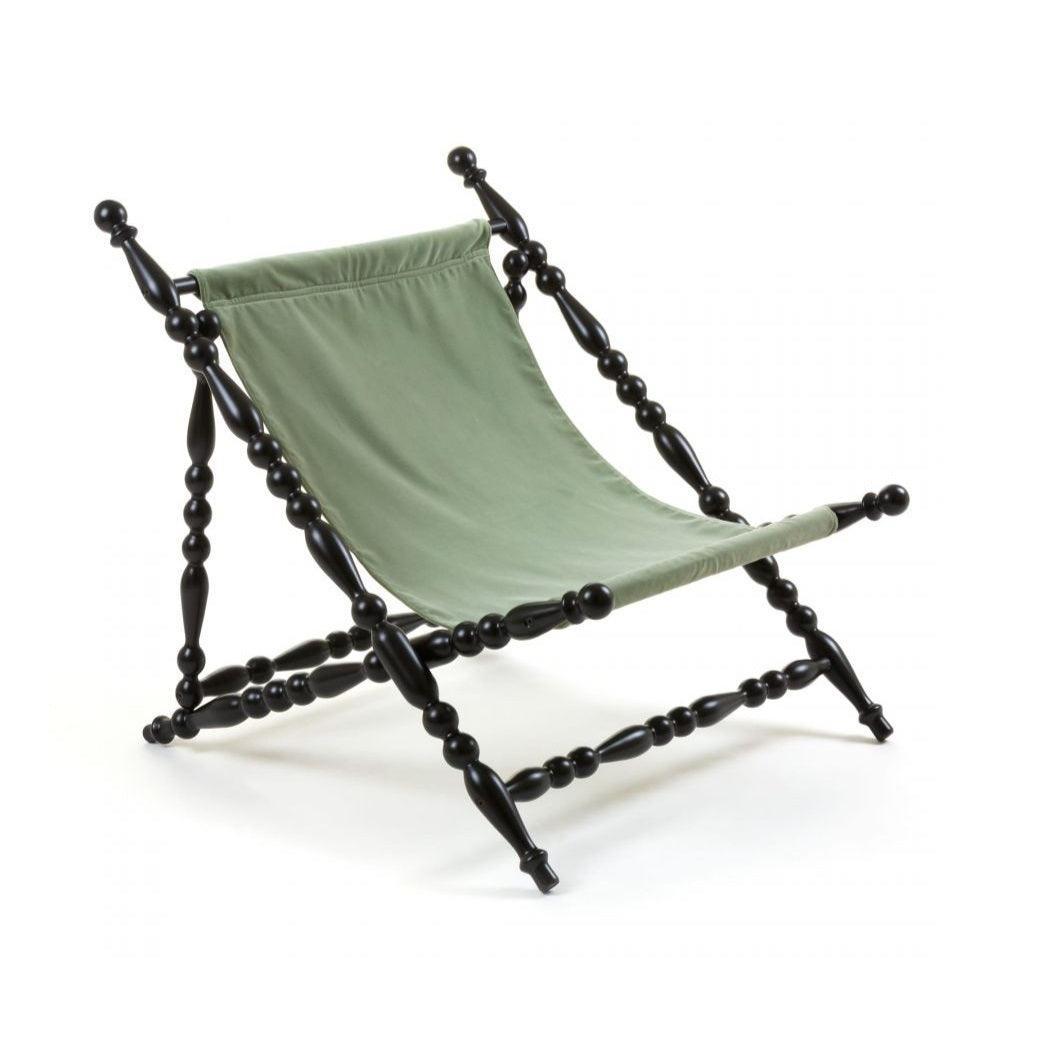 Leżak HERITAGE GREEN z czarną ramą Seletti    Eye on Design
