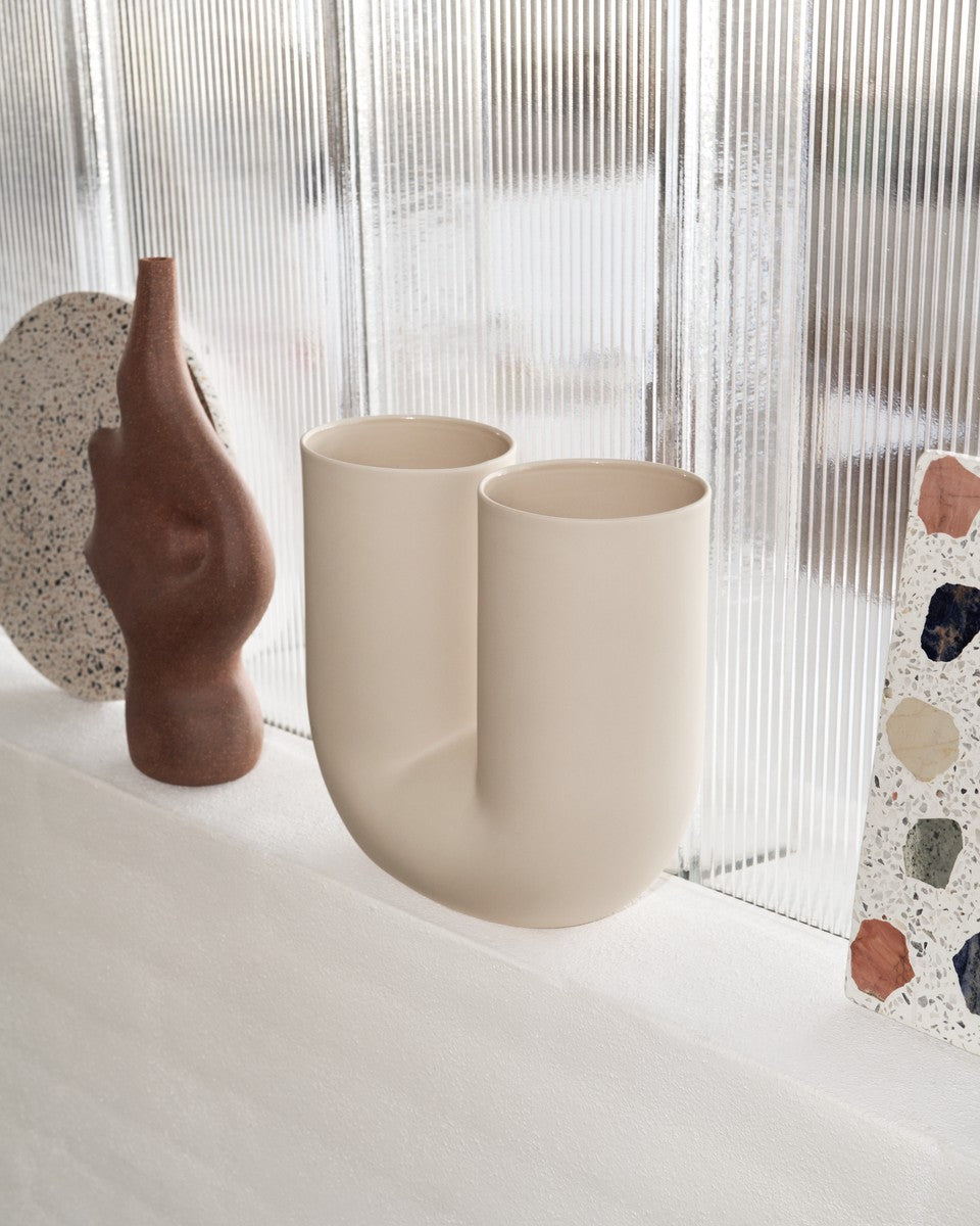 KINK Sand Vase