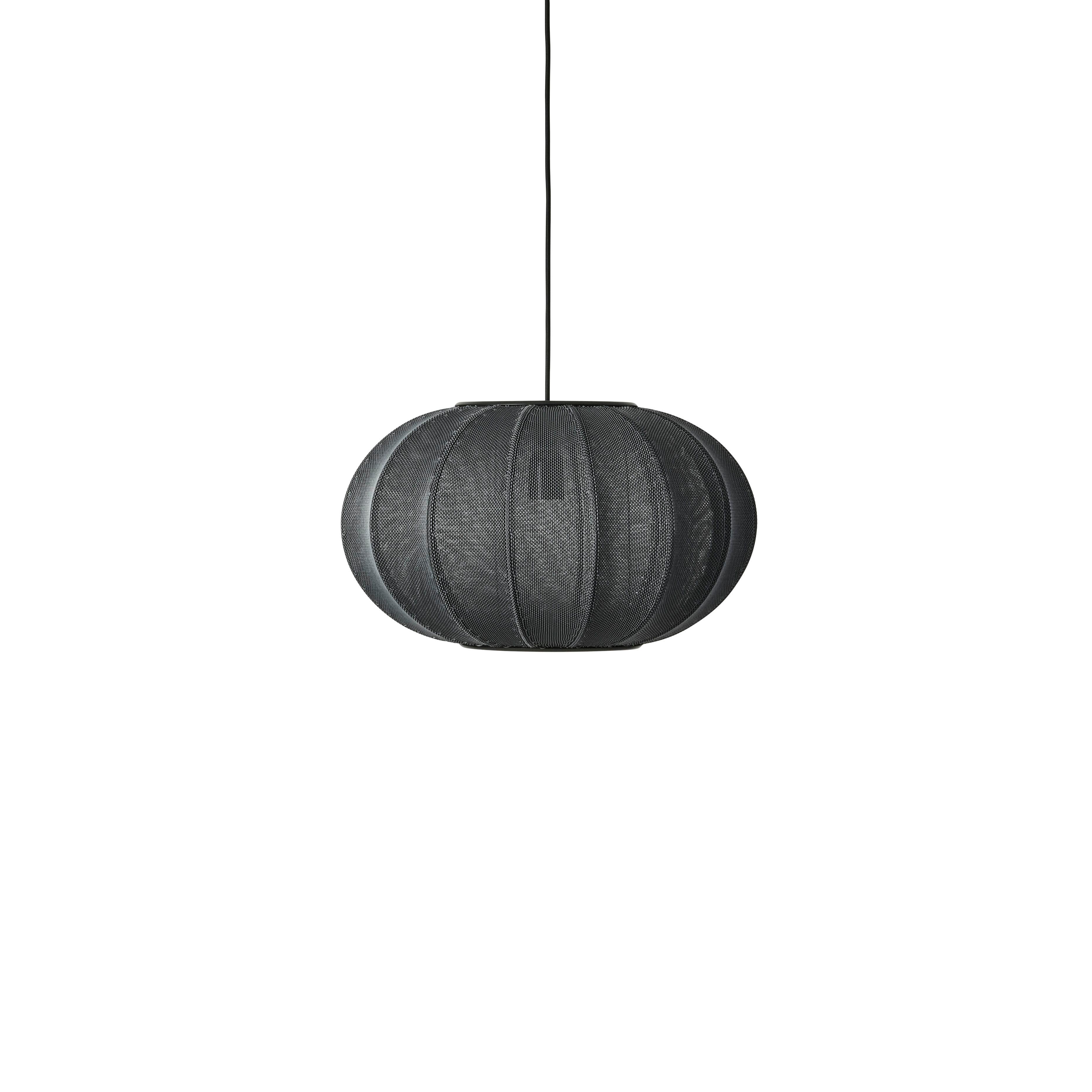 Knit-Wit Oval Black hanging lamp